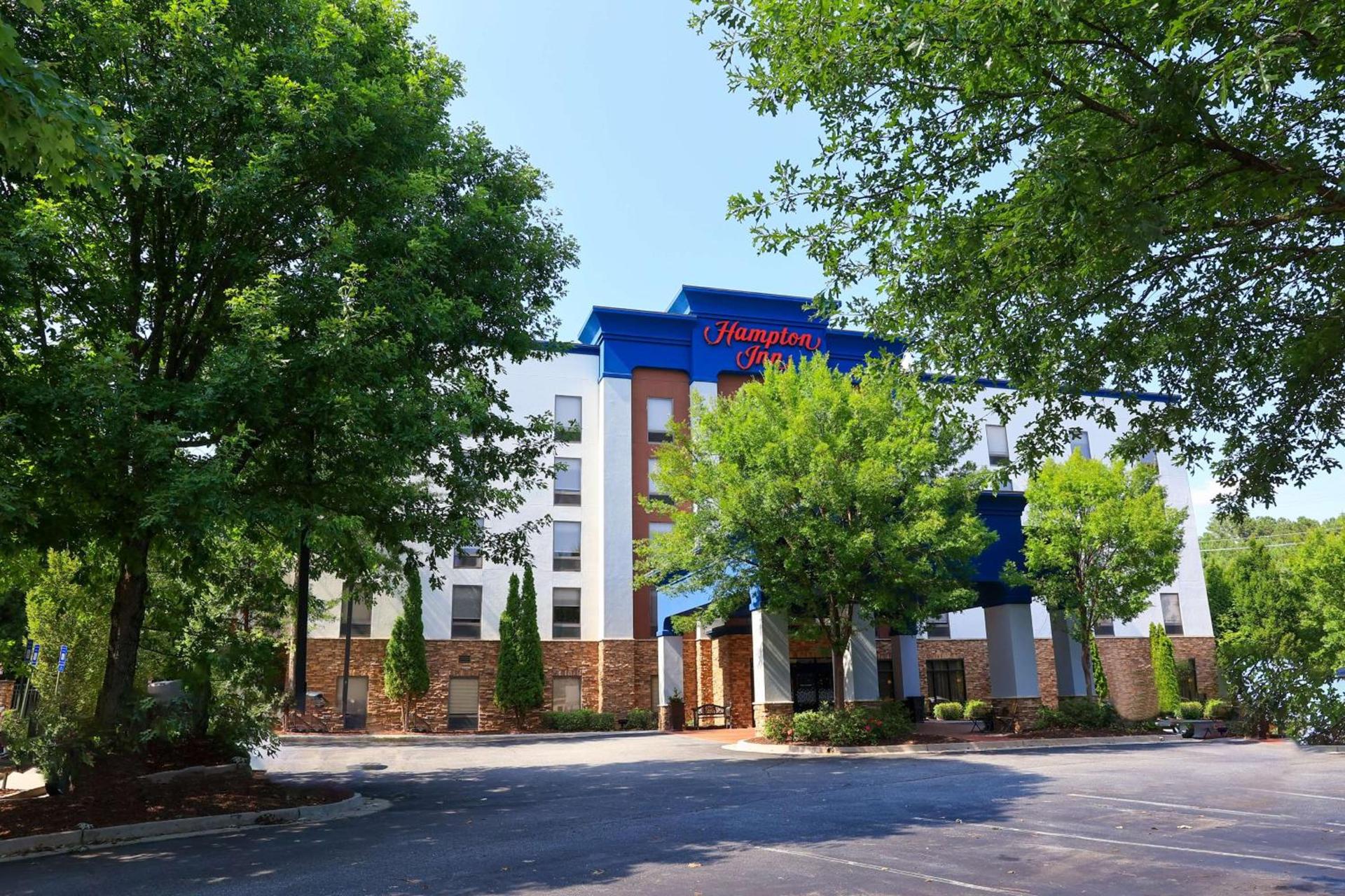 Hampton Inn Atlanta-Canton photo 1