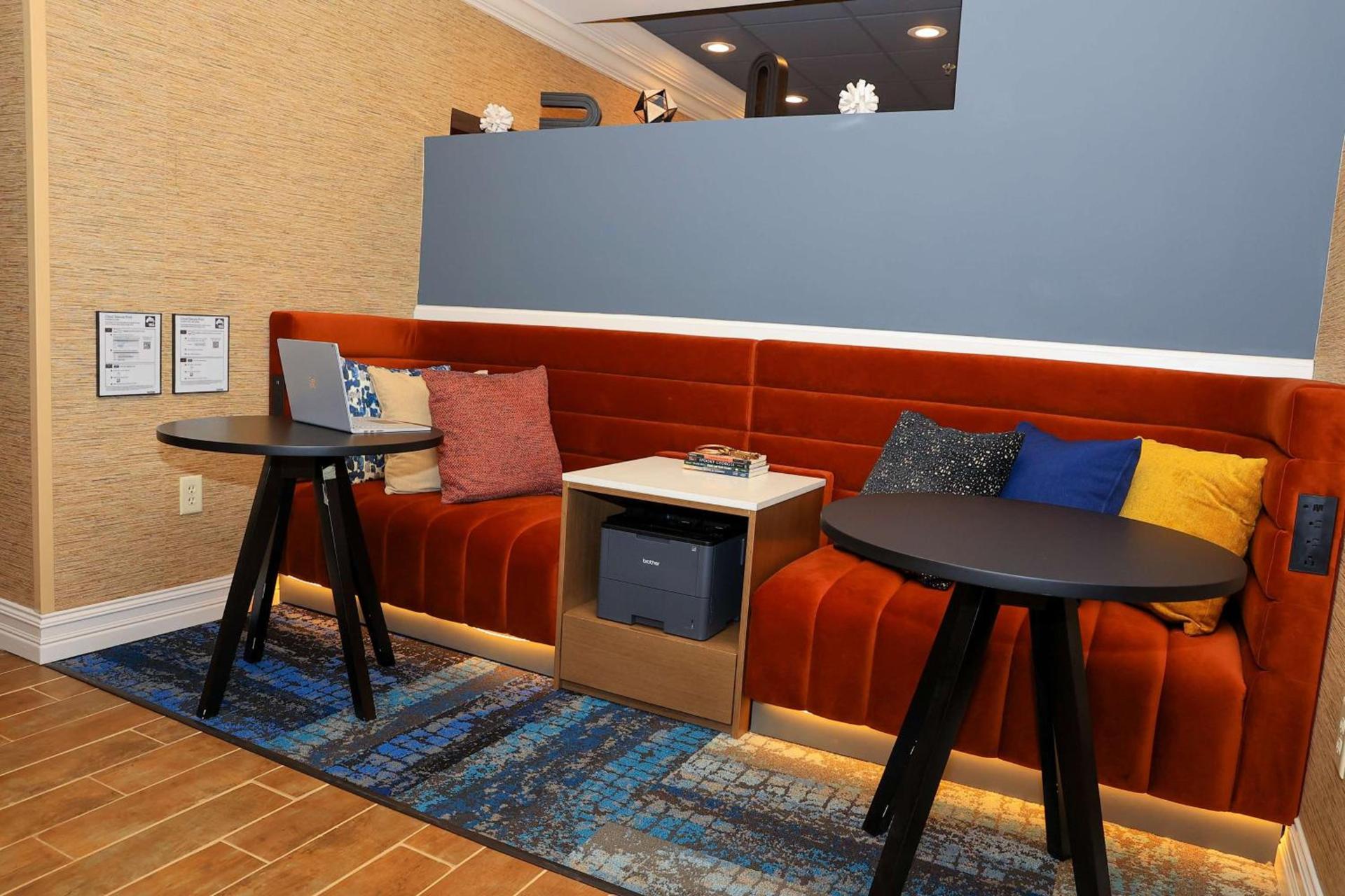 Hampton Inn Atlanta-Canton photo 3