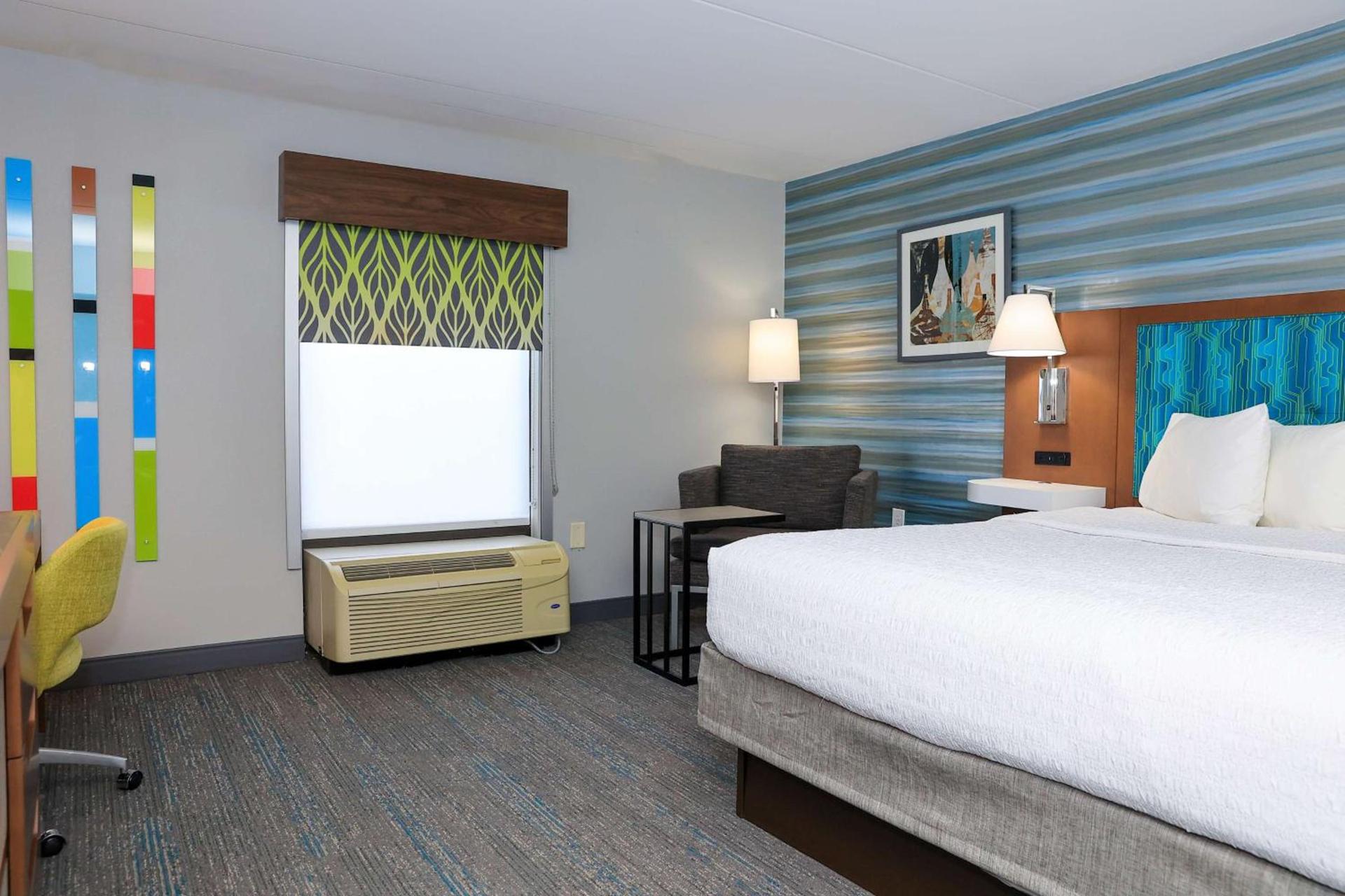 Hampton Inn Atlanta-Canton photo 12