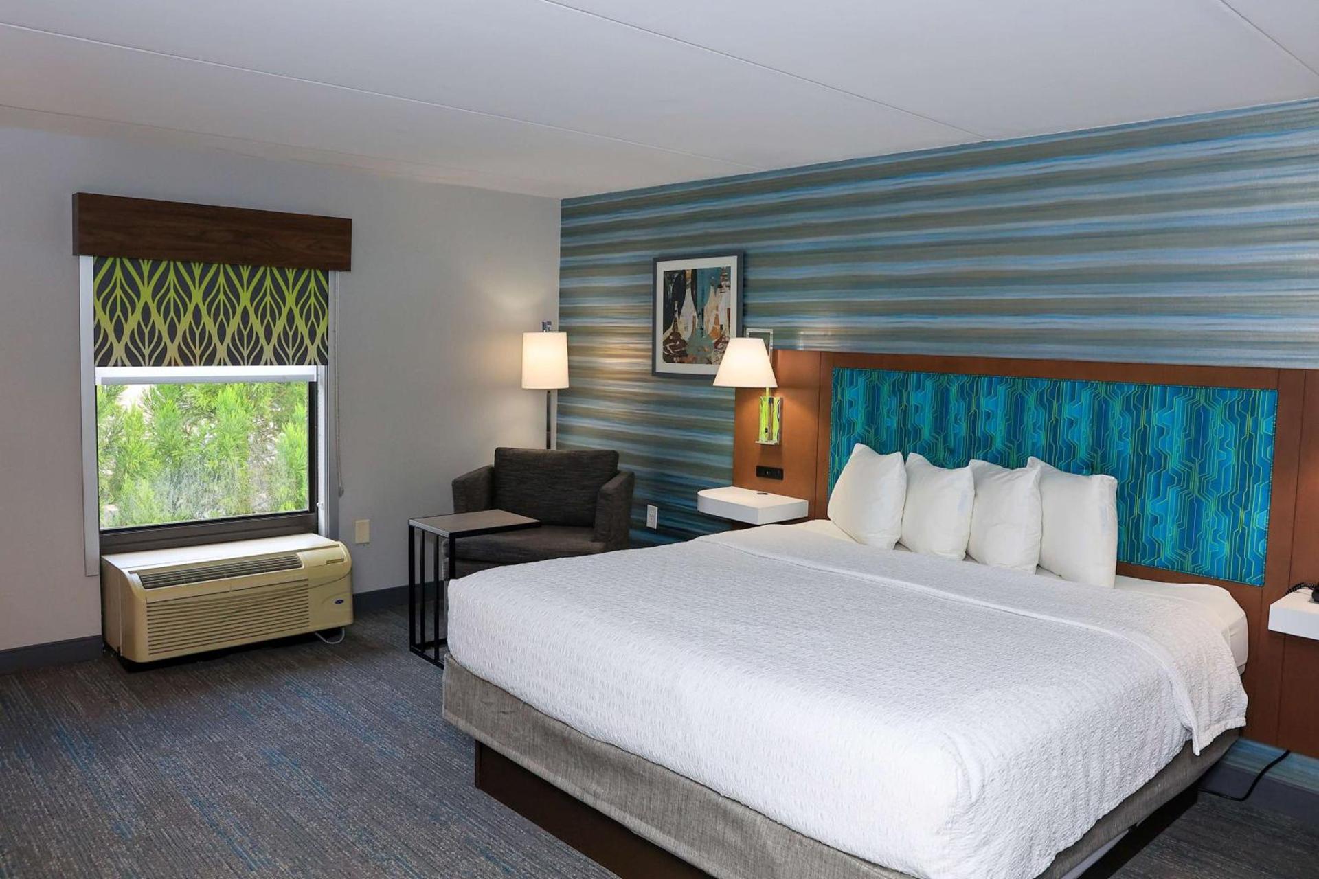 Hampton Inn Atlanta-Canton photo 14