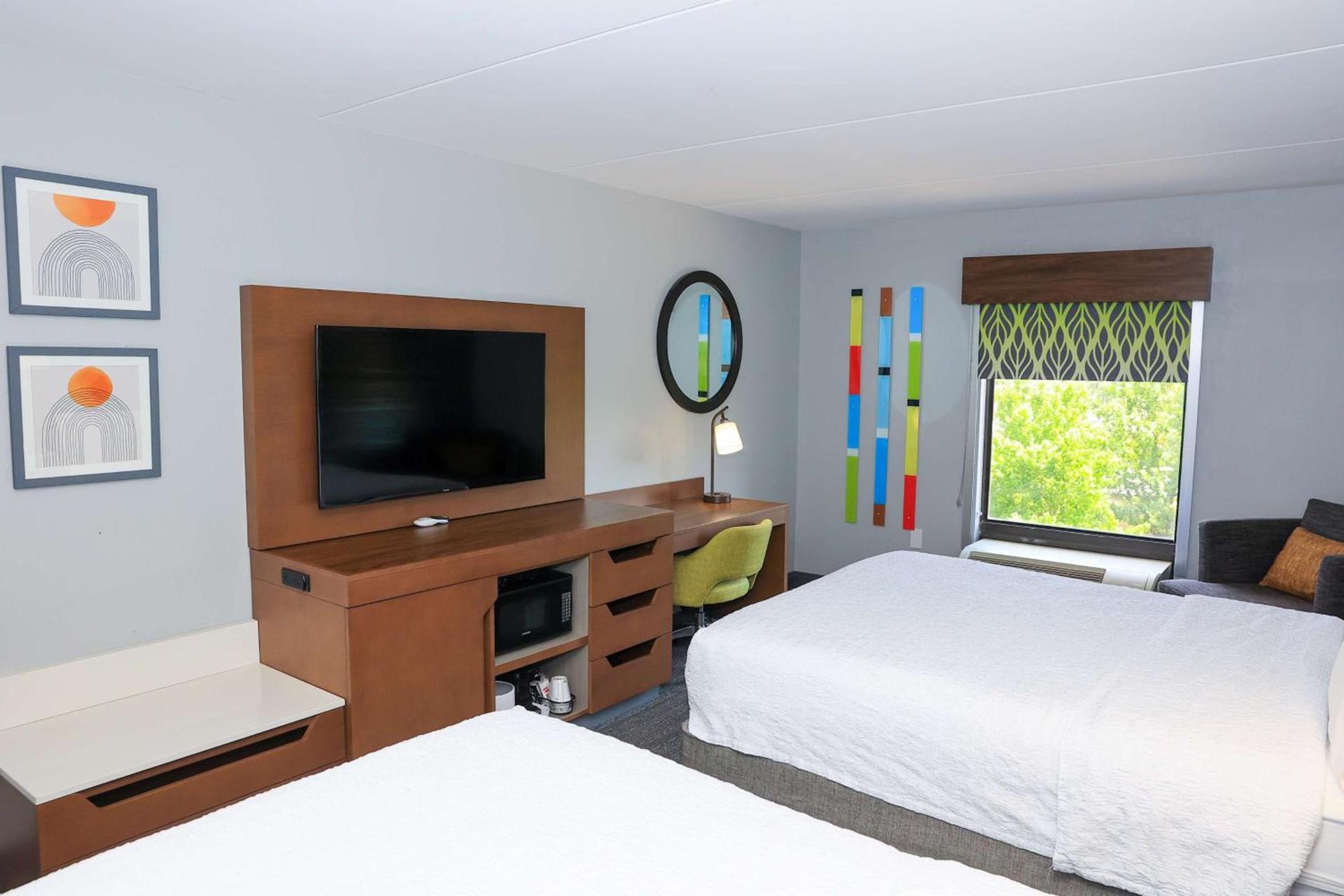 Hampton Inn Atlanta-Canton photo 16