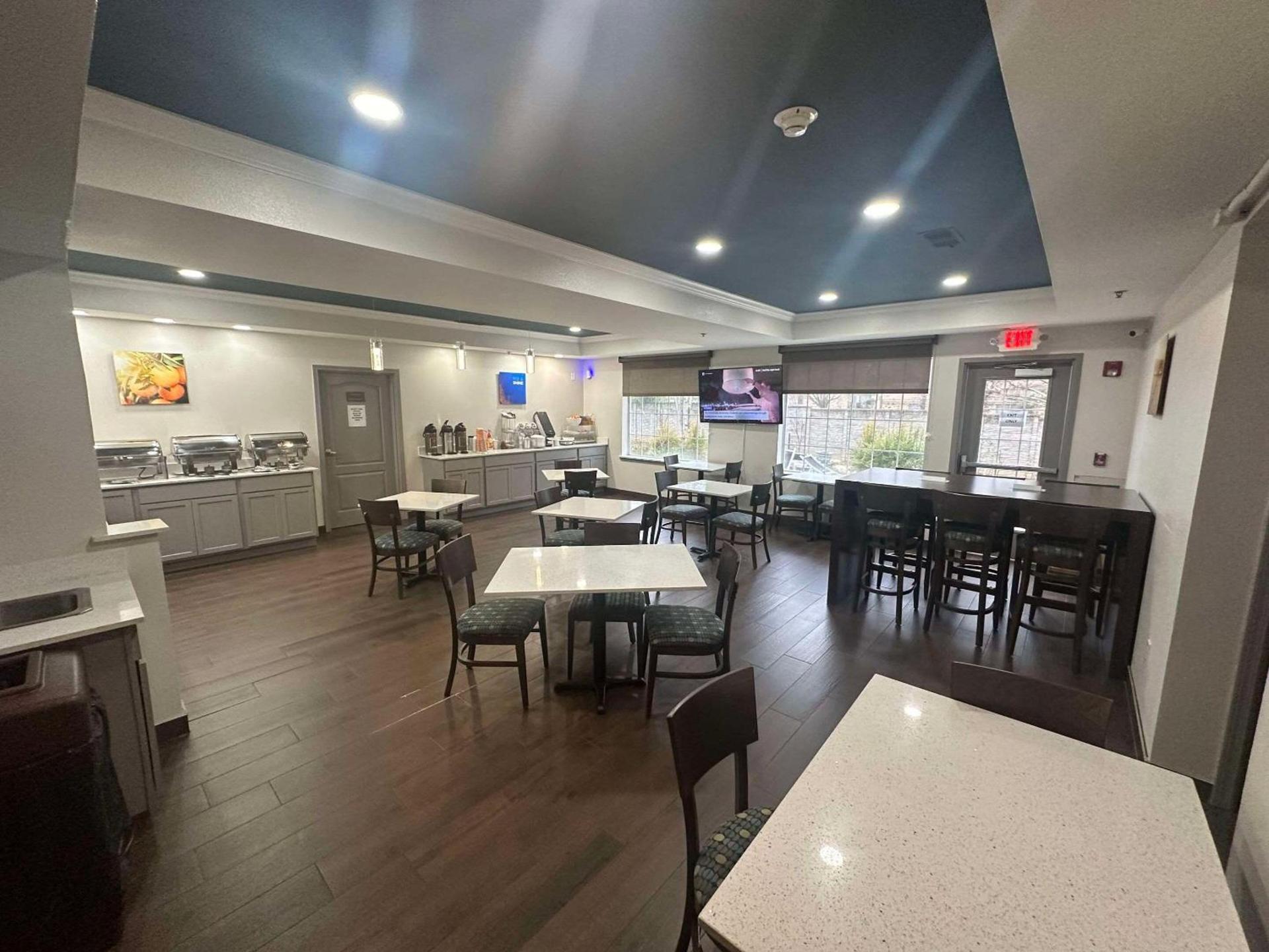 Comfort Suites Texarkana Texas photo 35