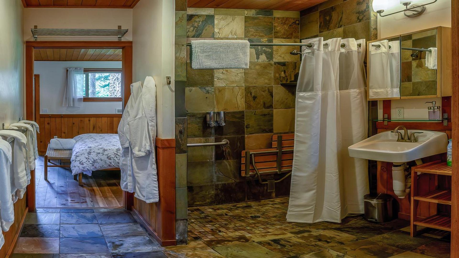 Green Springs Inn photo 95
