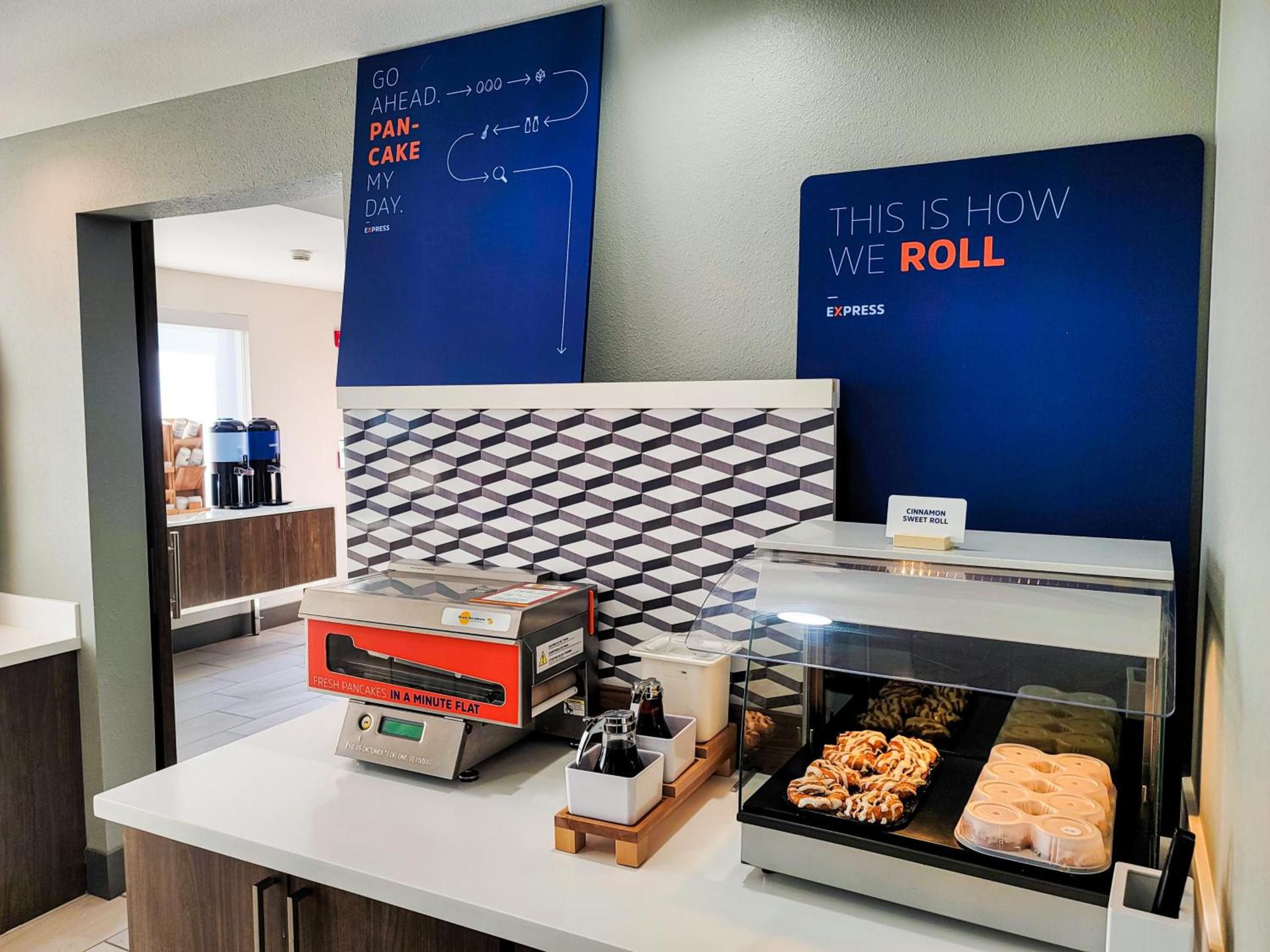 Holiday Inn Express Enid-Highway 412 by IHG photo 45