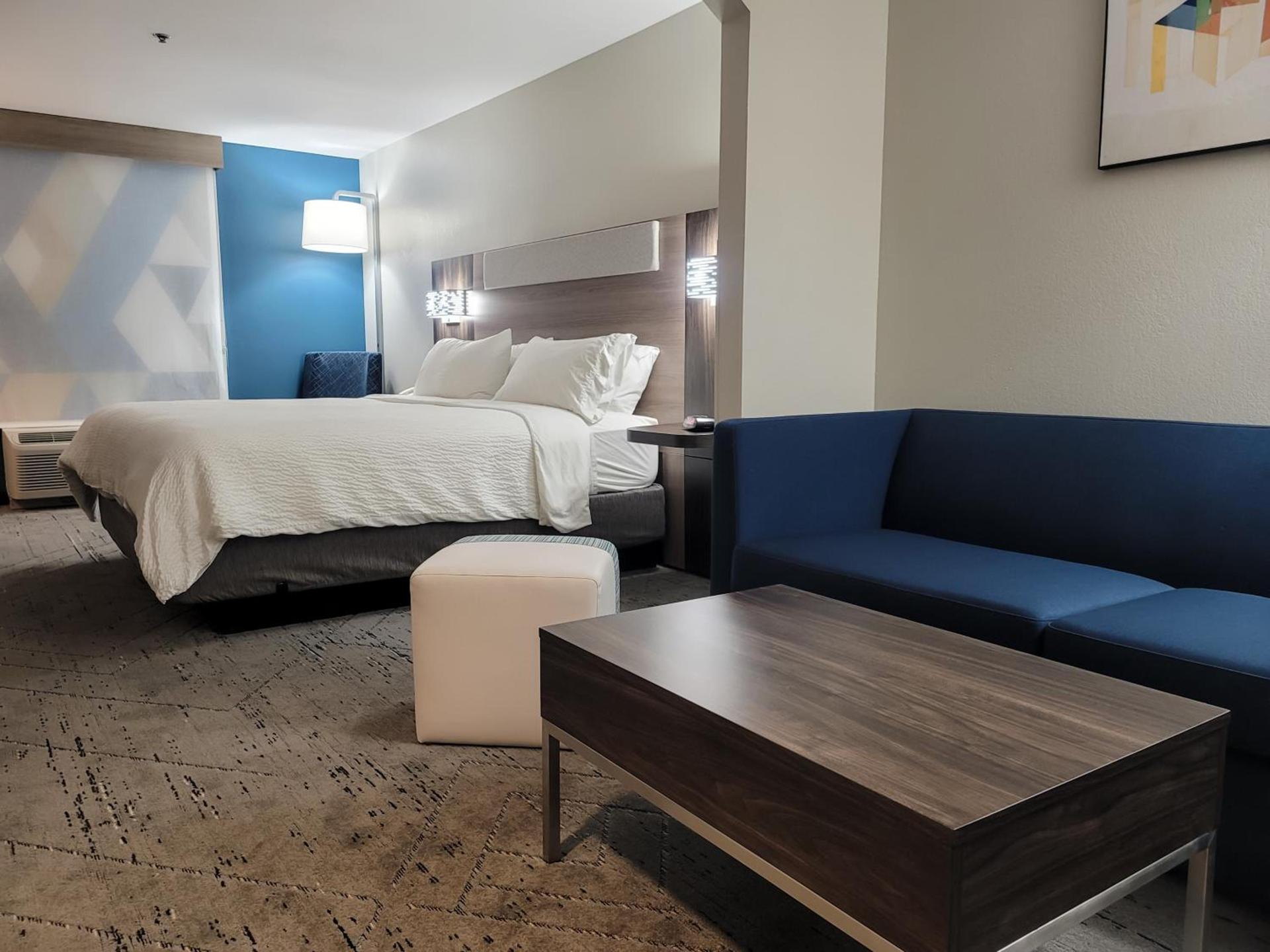 Holiday Inn Express Enid-Highway 412 by IHG photo 63