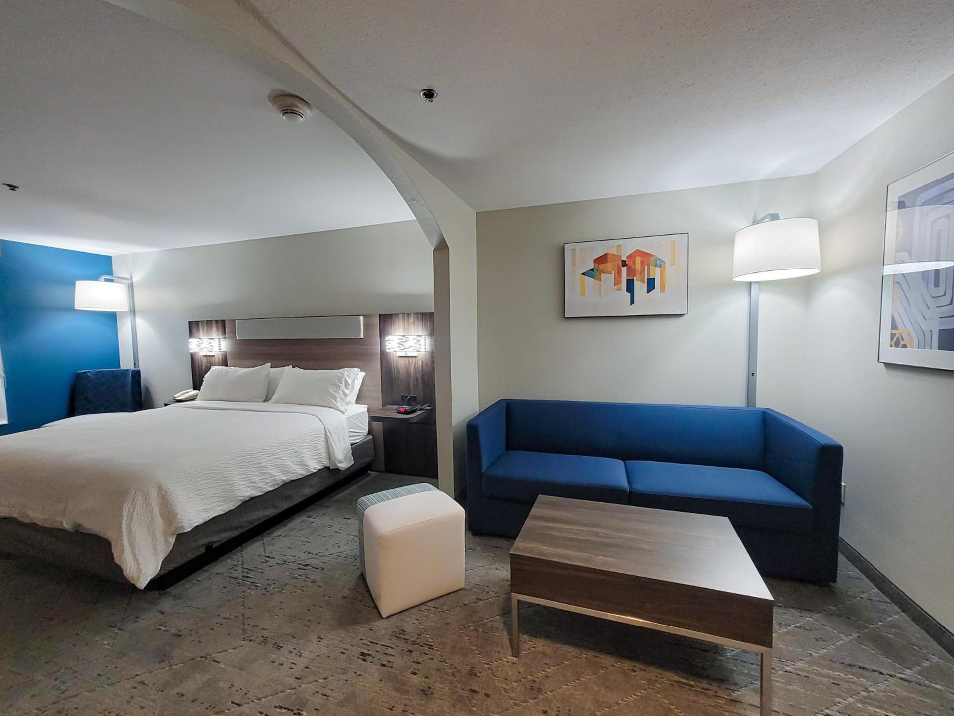 Holiday Inn Express Enid-Highway 412 by IHG photo 65