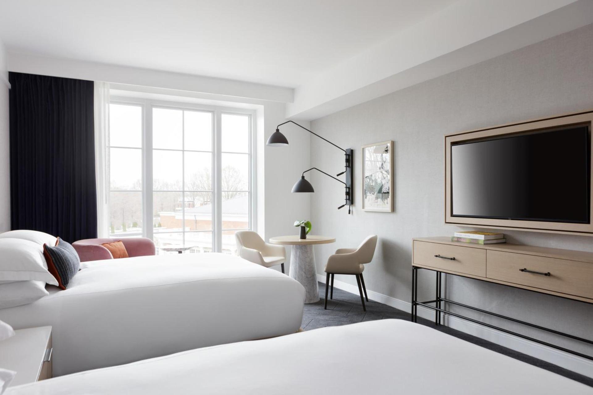 Kimpton - The Forum Hotel by IHG photo 42