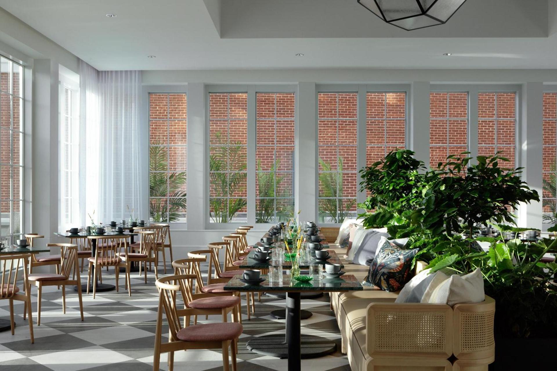 Kimpton - The Forum Hotel by IHG photo 36