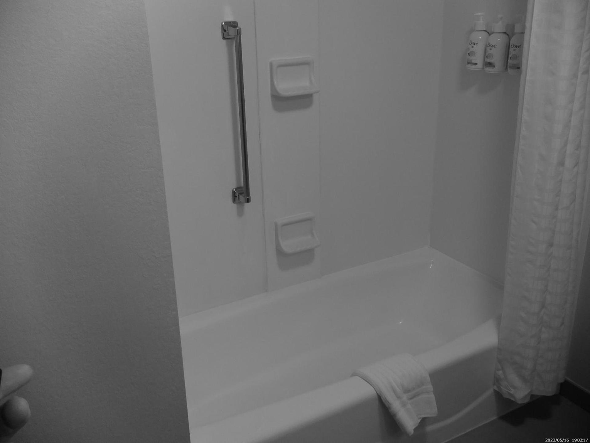 Wingate by Wyndham Buckhannon photo 11