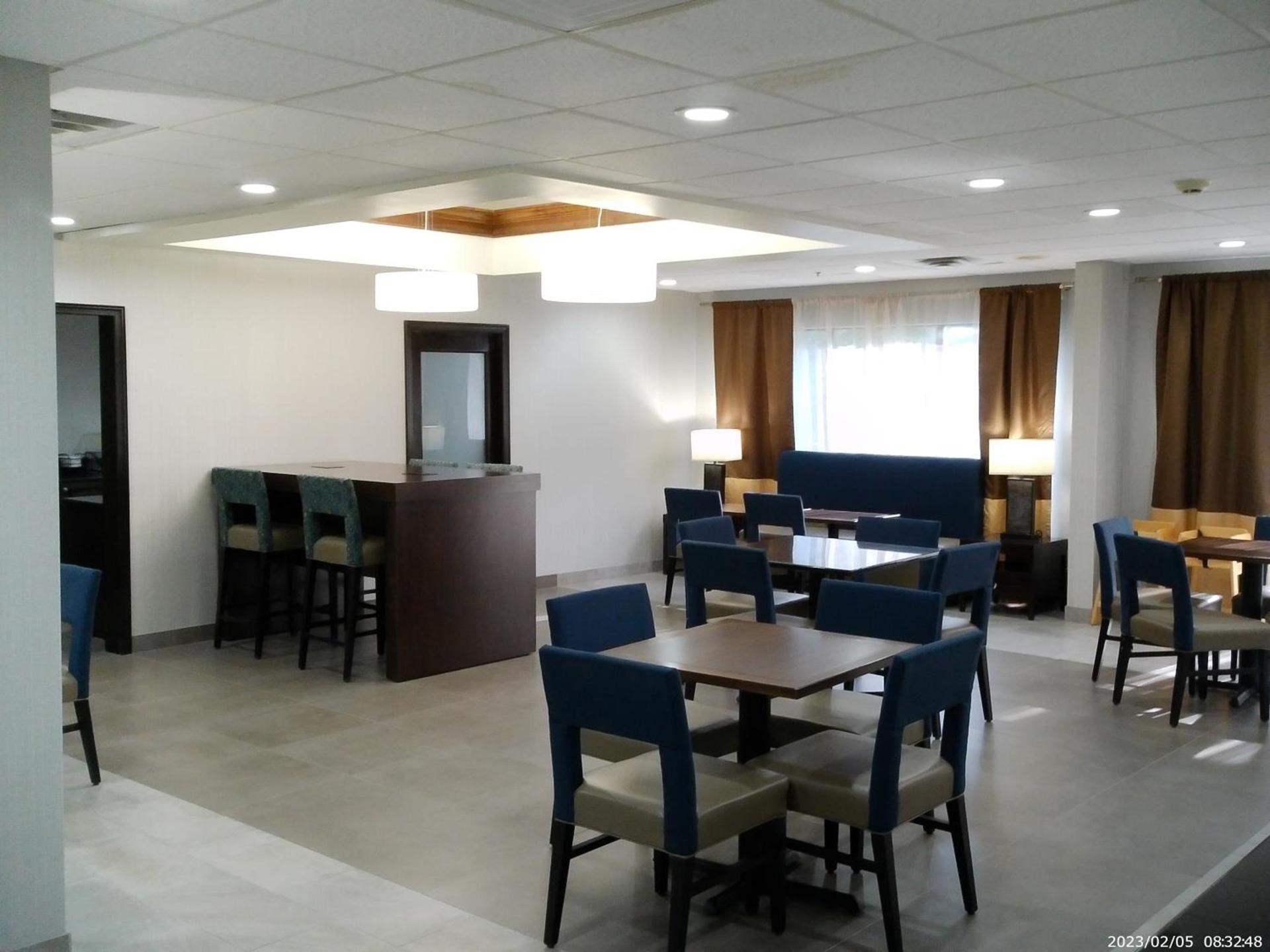 Wingate by Wyndham Buckhannon photo 18