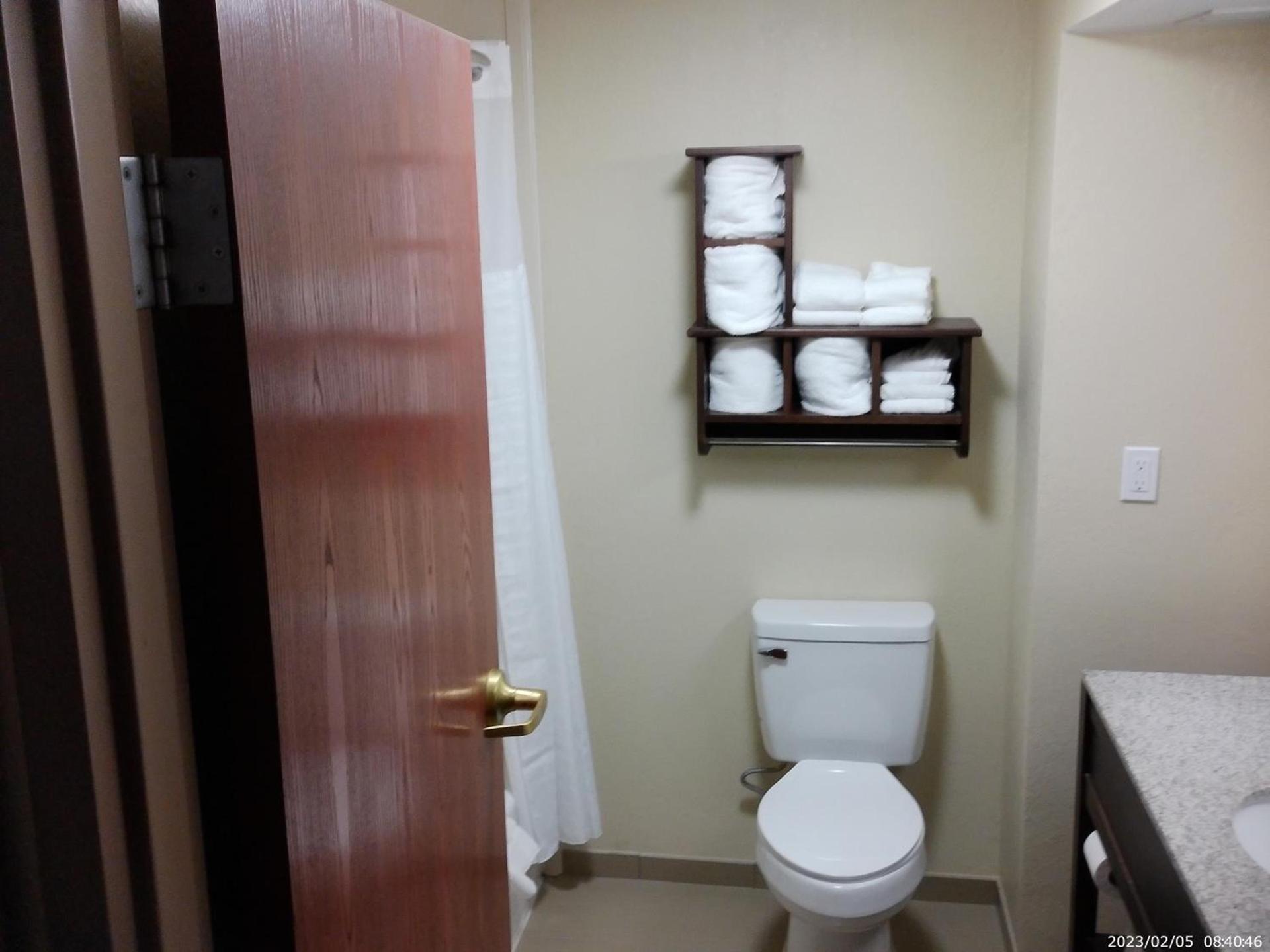 Wingate by Wyndham Buckhannon photo 24