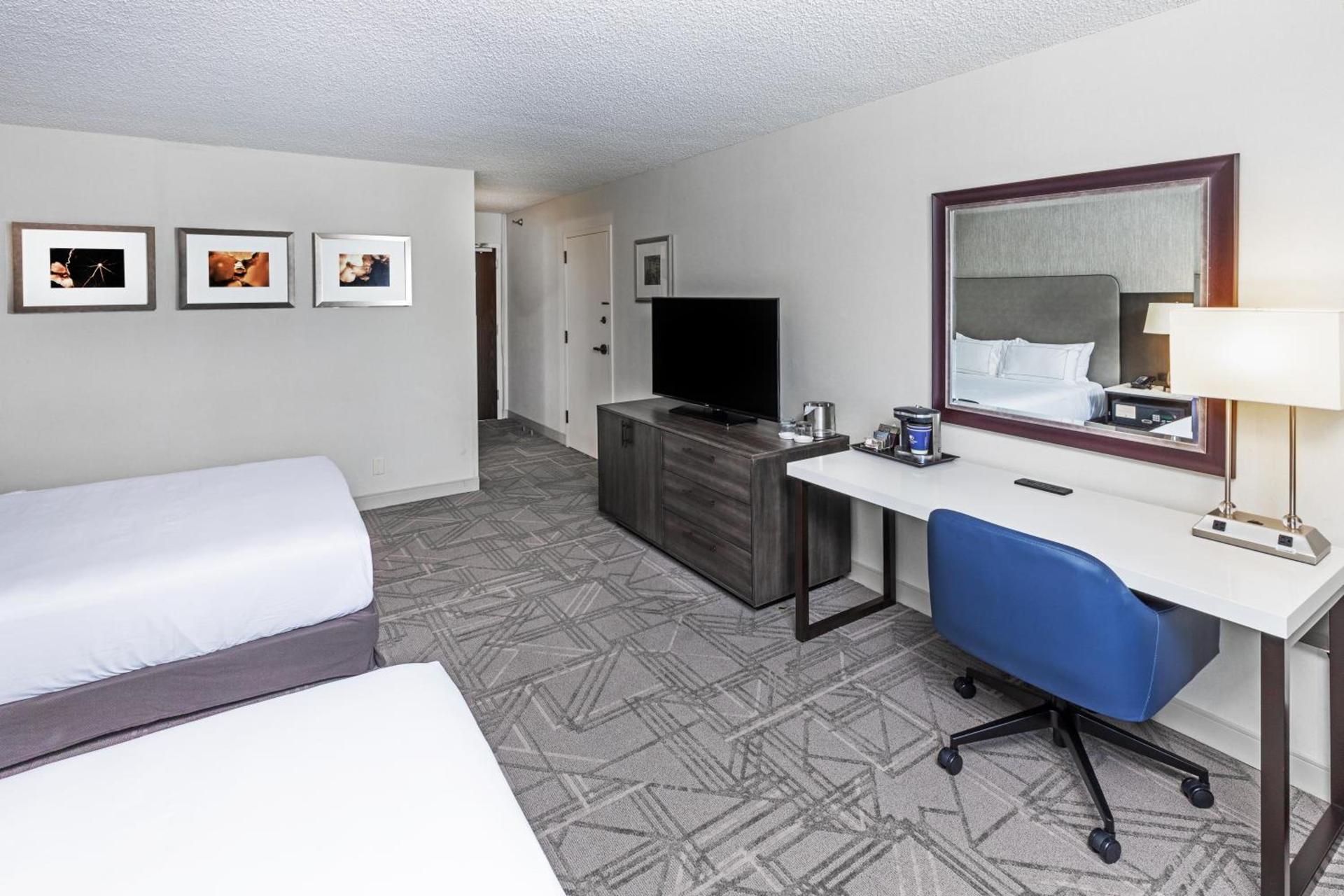 DoubleTree by Hilton Tulsa Downtown photo 11