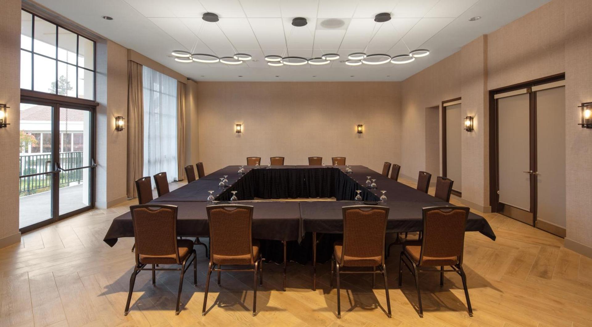 DoubleTree By Hilton Sacramento photo 46