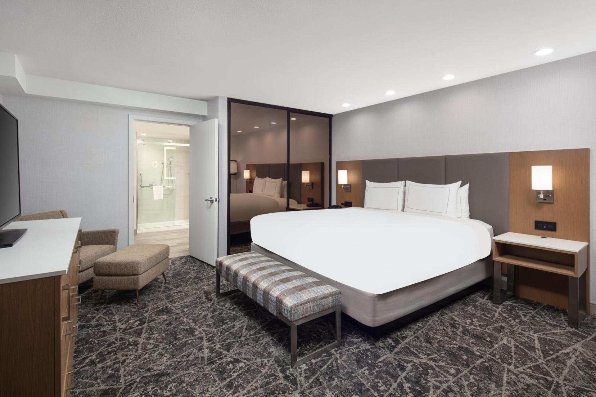 DoubleTree By Hilton Sacramento photo 67