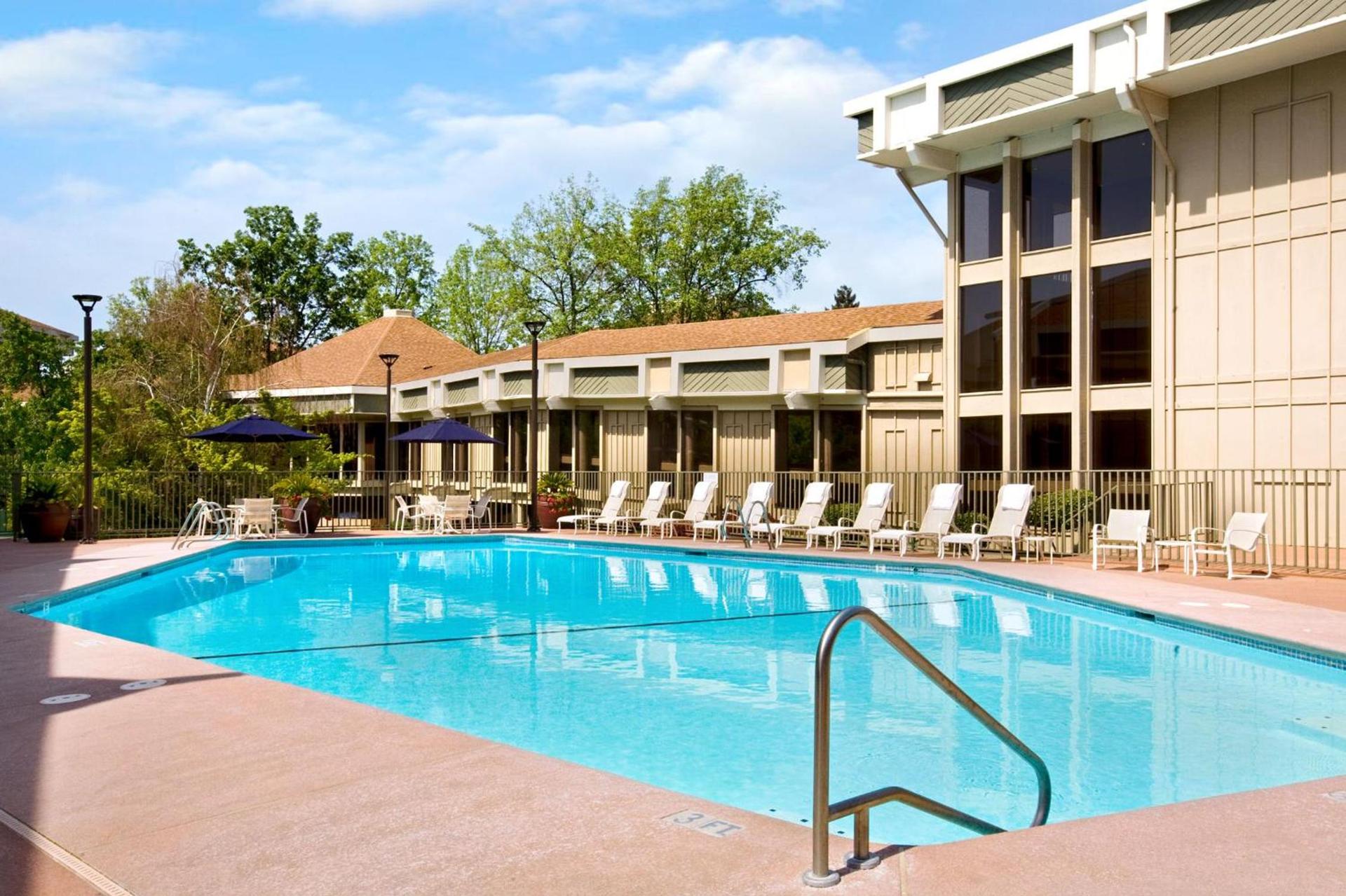 DoubleTree By Hilton Sacramento photo 70