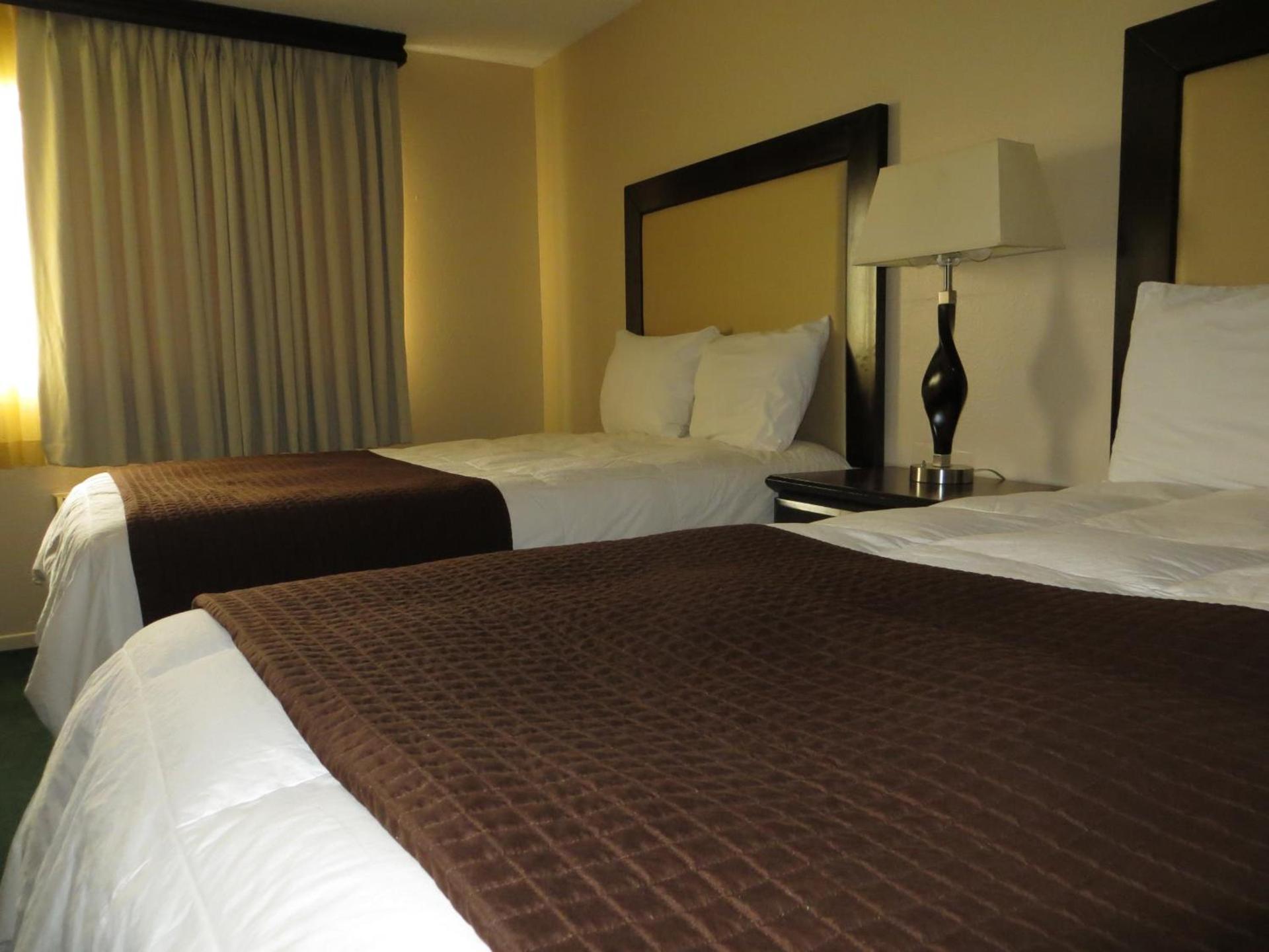 Longhorn Boulder Highway photo 18