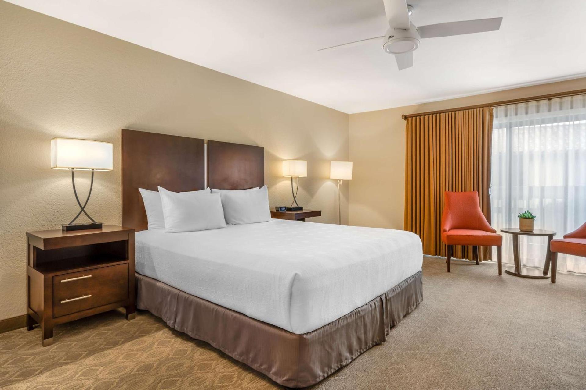 Best Western Plus Monterey Inn photo 19