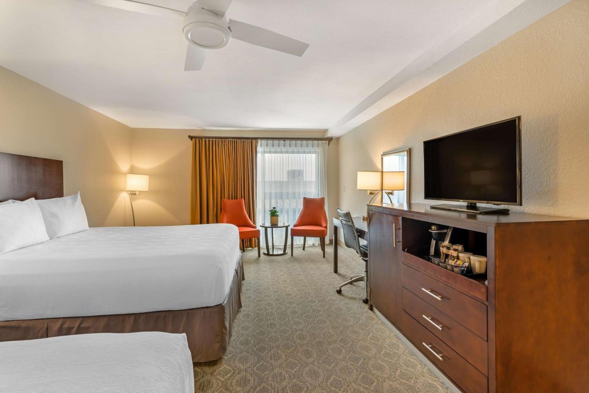 Best Western Plus Monterey Inn photo 29