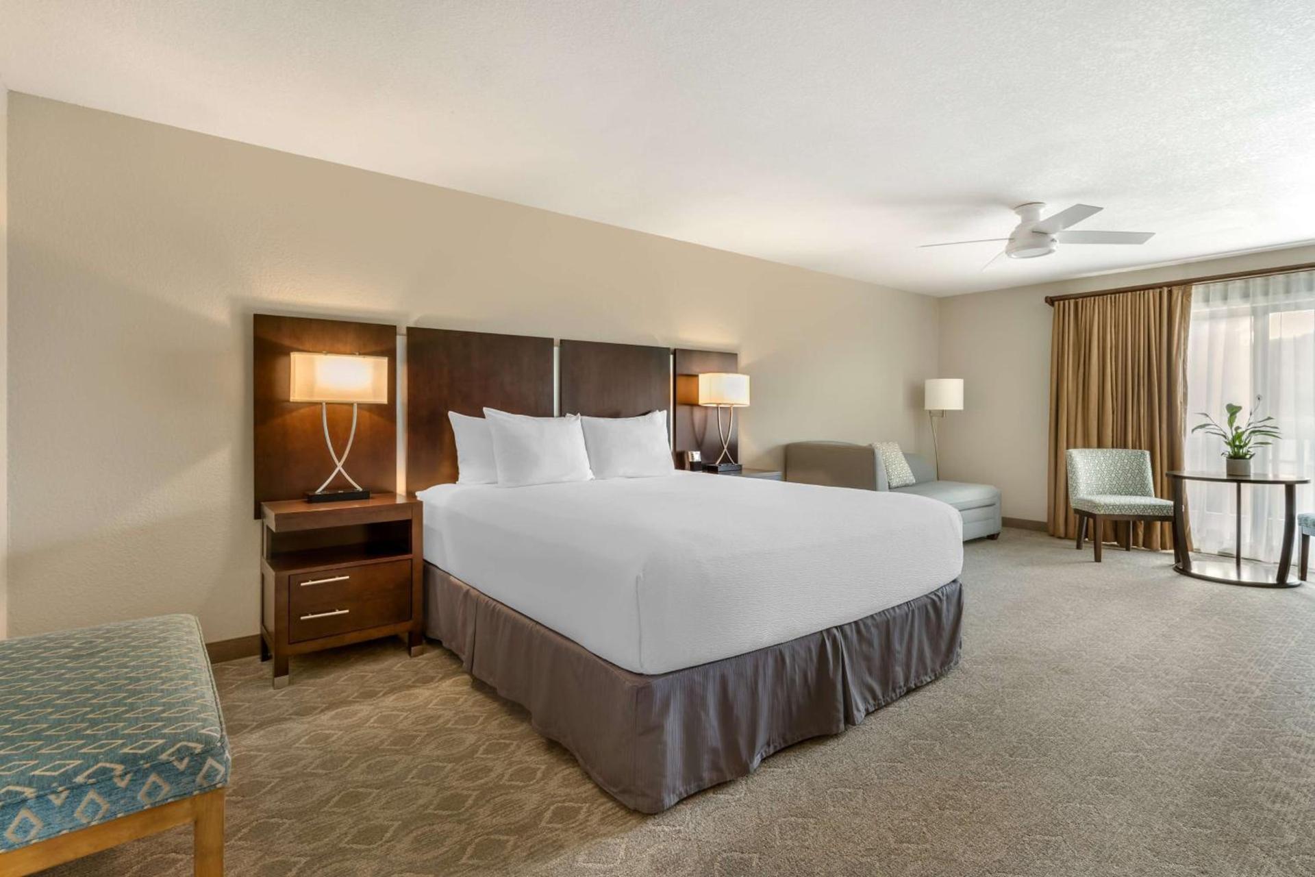 Best Western Plus Monterey Inn photo 36