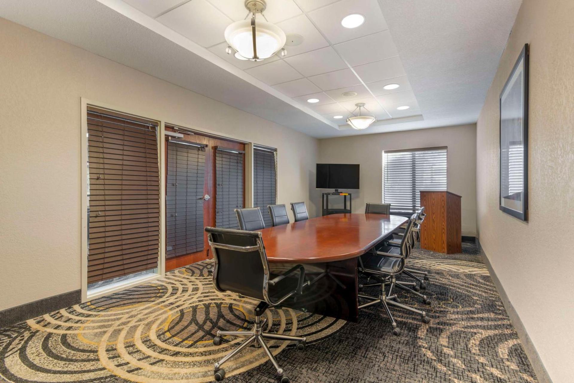 Best Western Plus Fairburn Atlanta Southwest photo 27