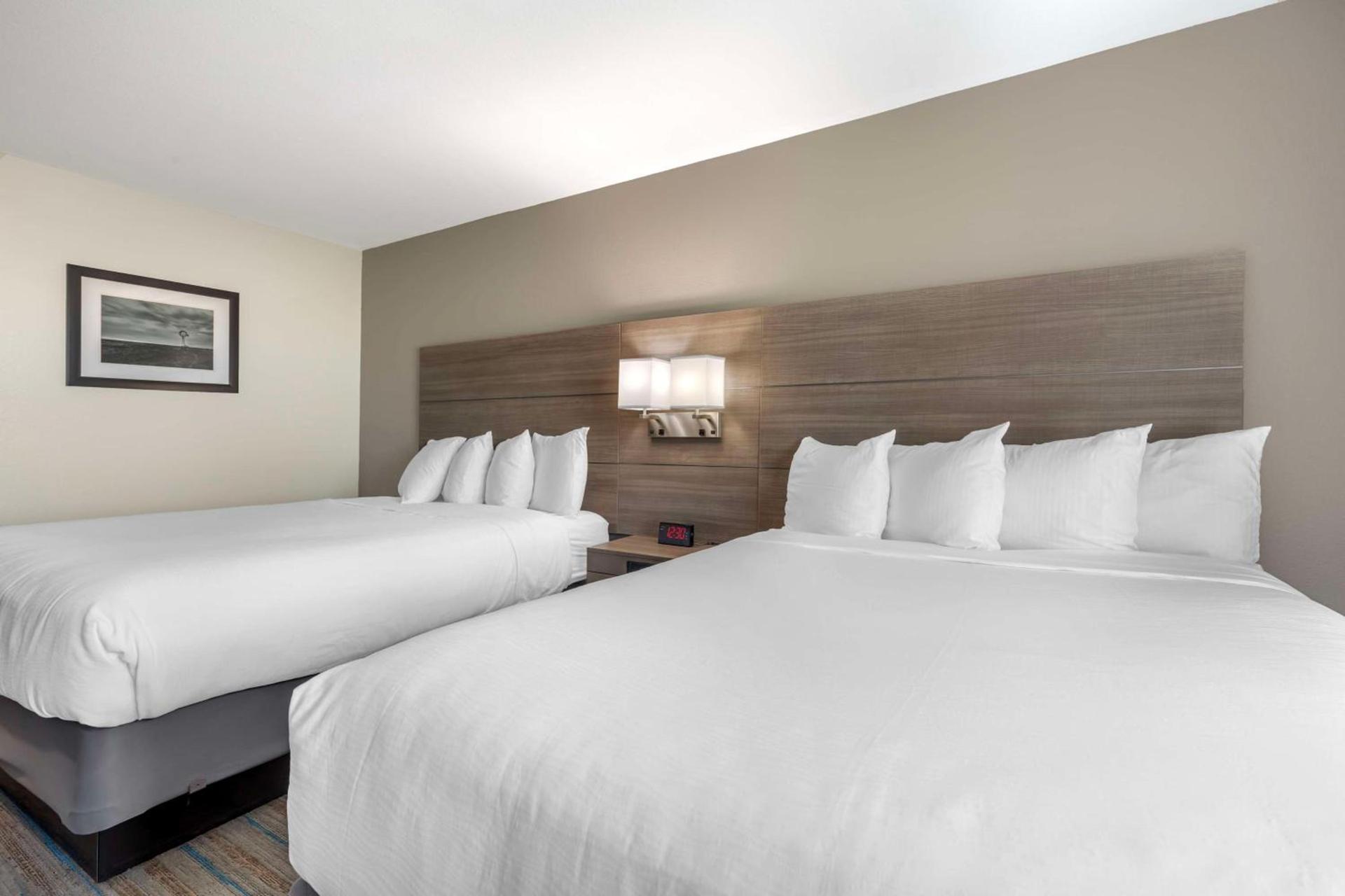 Best Western Plus Stephenville Inn photo 13