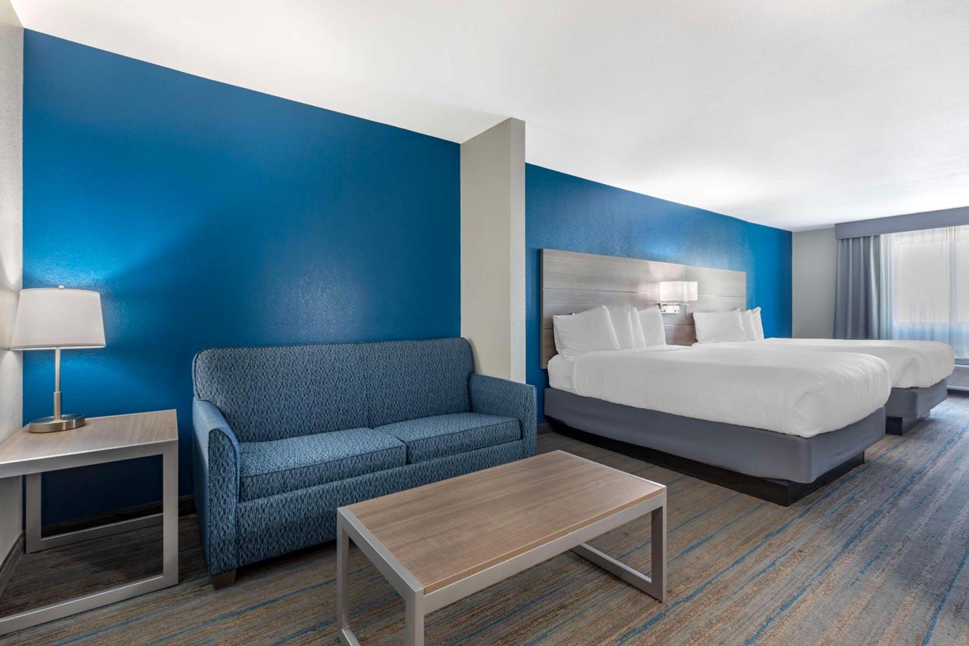Best Western Plus Stephenville Inn photo 3