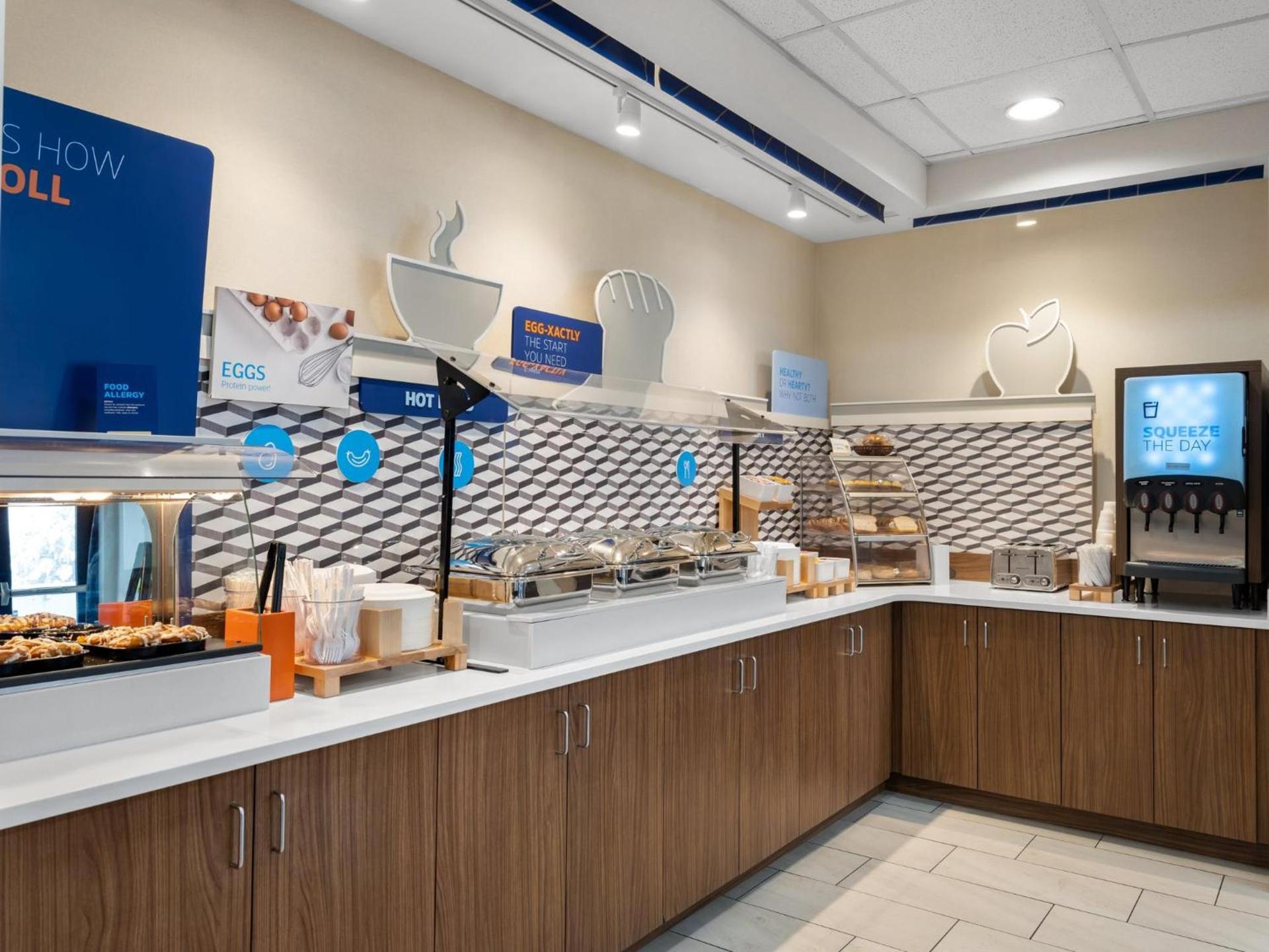 Holiday Inn Express Meadville (I-79 Exit 147a) by IHG photo 9