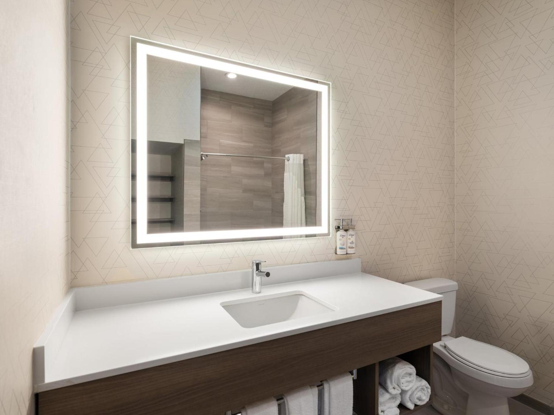 Holiday Inn Express Meadville (I-79 Exit 147a) by IHG photo 14