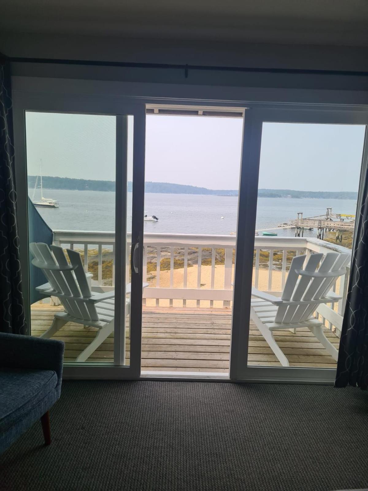Smuggler's Cove Inn photo 28