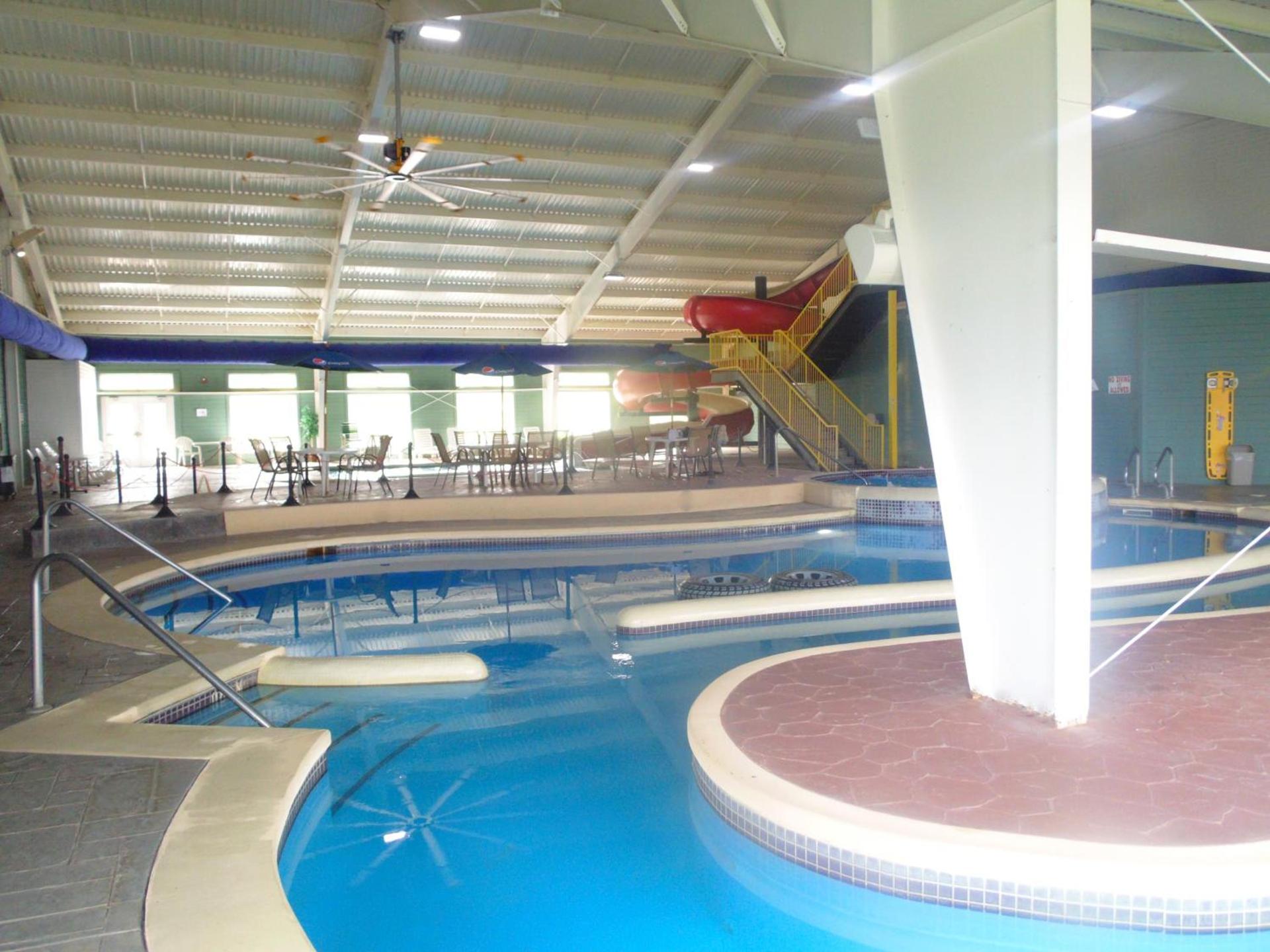 Lakeside Resort & Conference Center photo 16