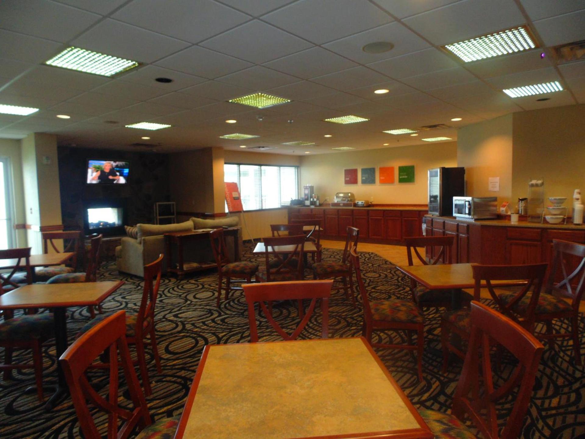 Lakeside Resort & Conference Center photo 19