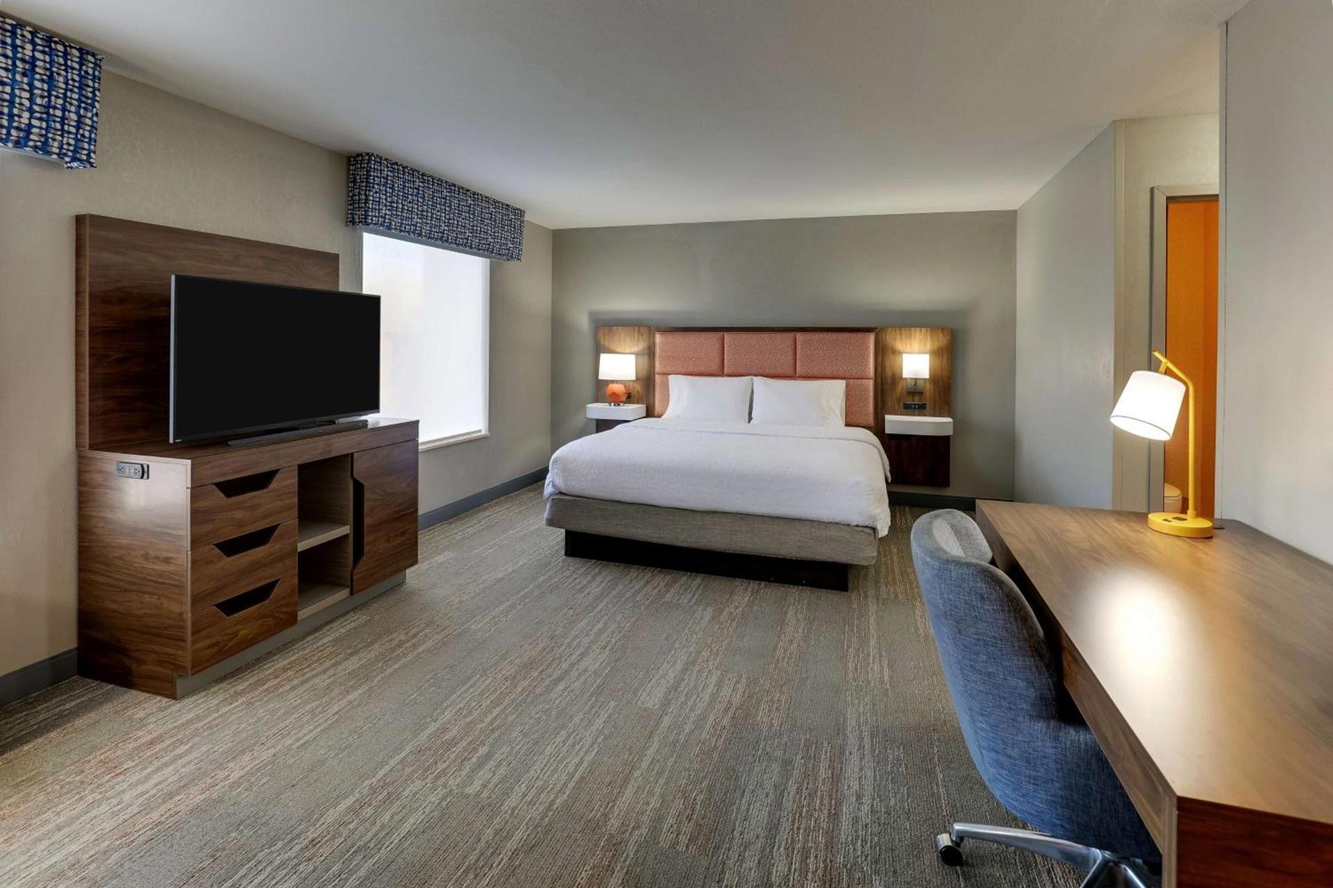 Hampton Inn & Suites St. Louis - Edwardsville photo 28