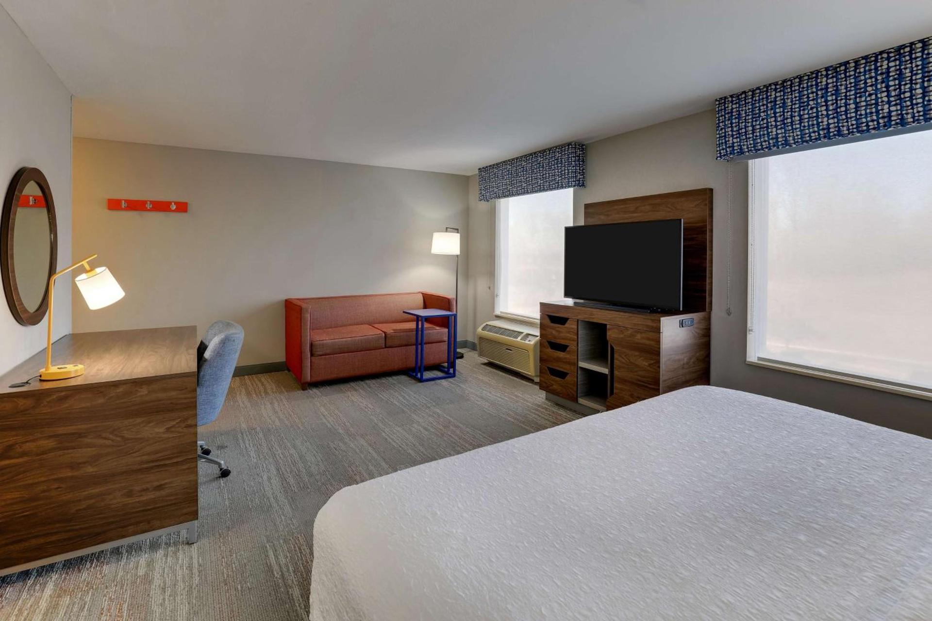Hampton Inn & Suites St. Louis - Edwardsville photo 30