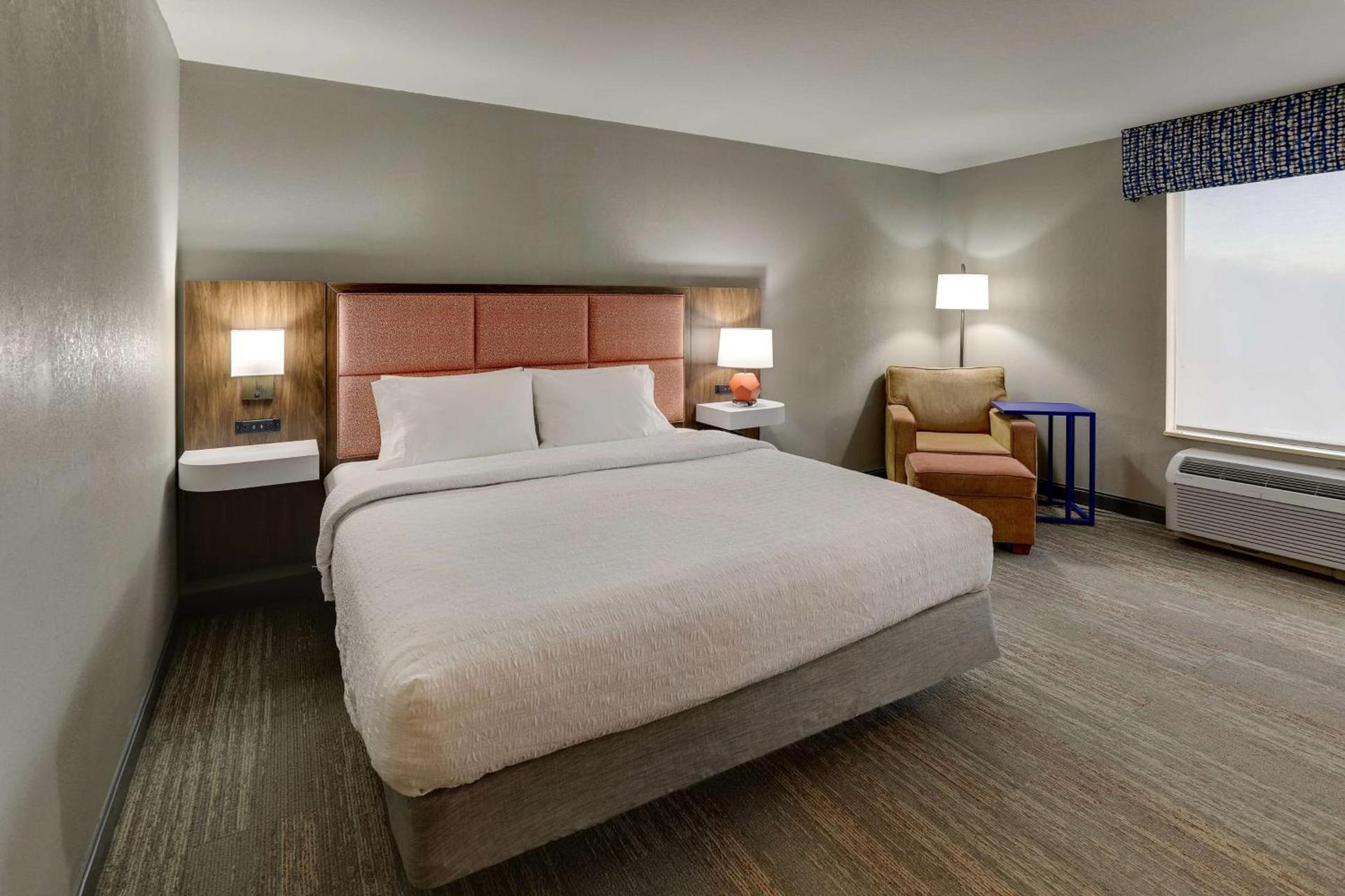 Hampton Inn & Suites St. Louis - Edwardsville photo 32