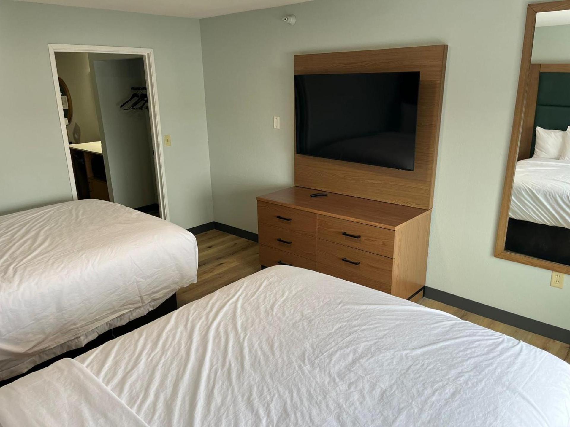 Wingate Suites By Wyndham Mansfield Ontario photo 26