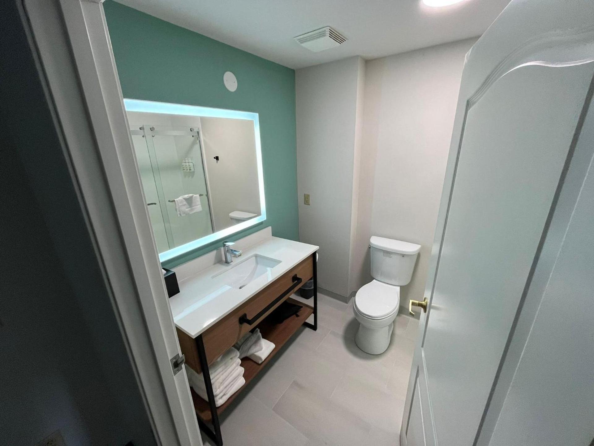 Wingate Suites By Wyndham Mansfield Ontario photo 20