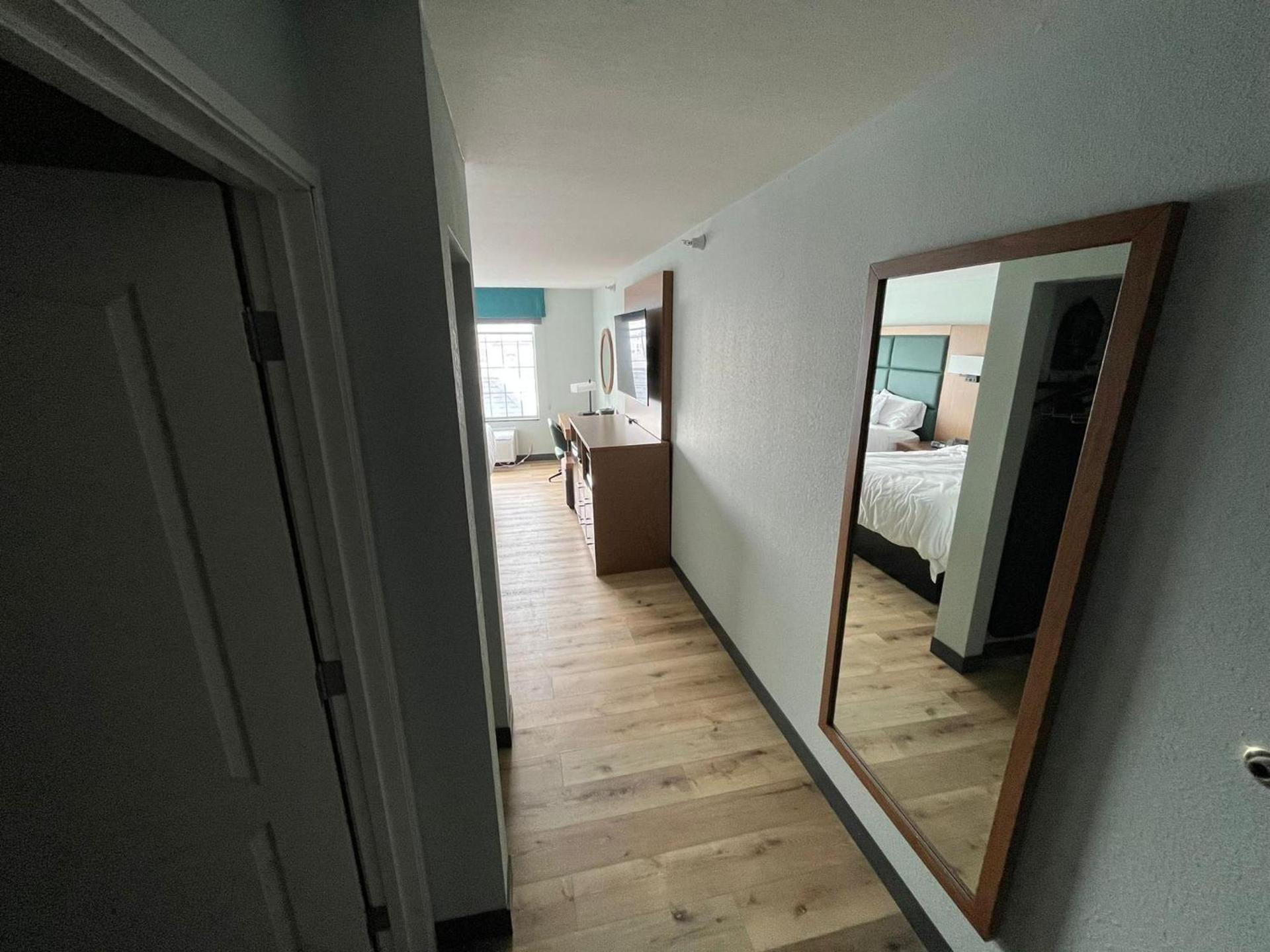 Wingate Suites By Wyndham Mansfield Ontario photo 21