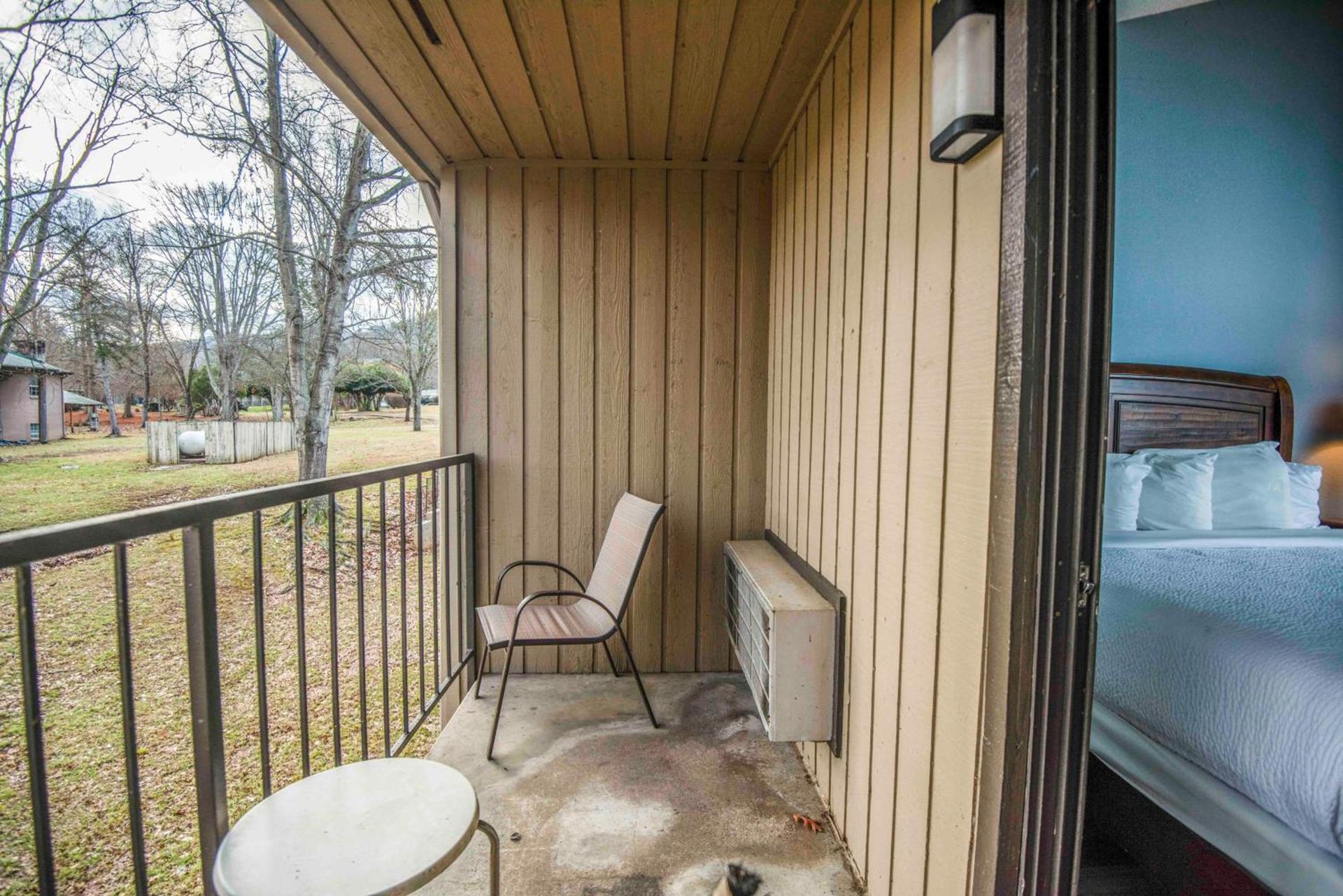 Tremont Lodge & Resort photo 84