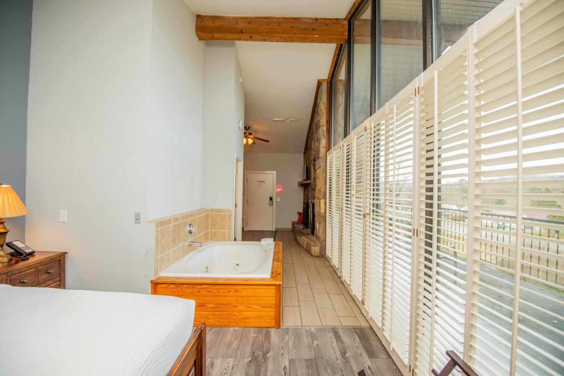 Tremont Lodge & Resort photo 91