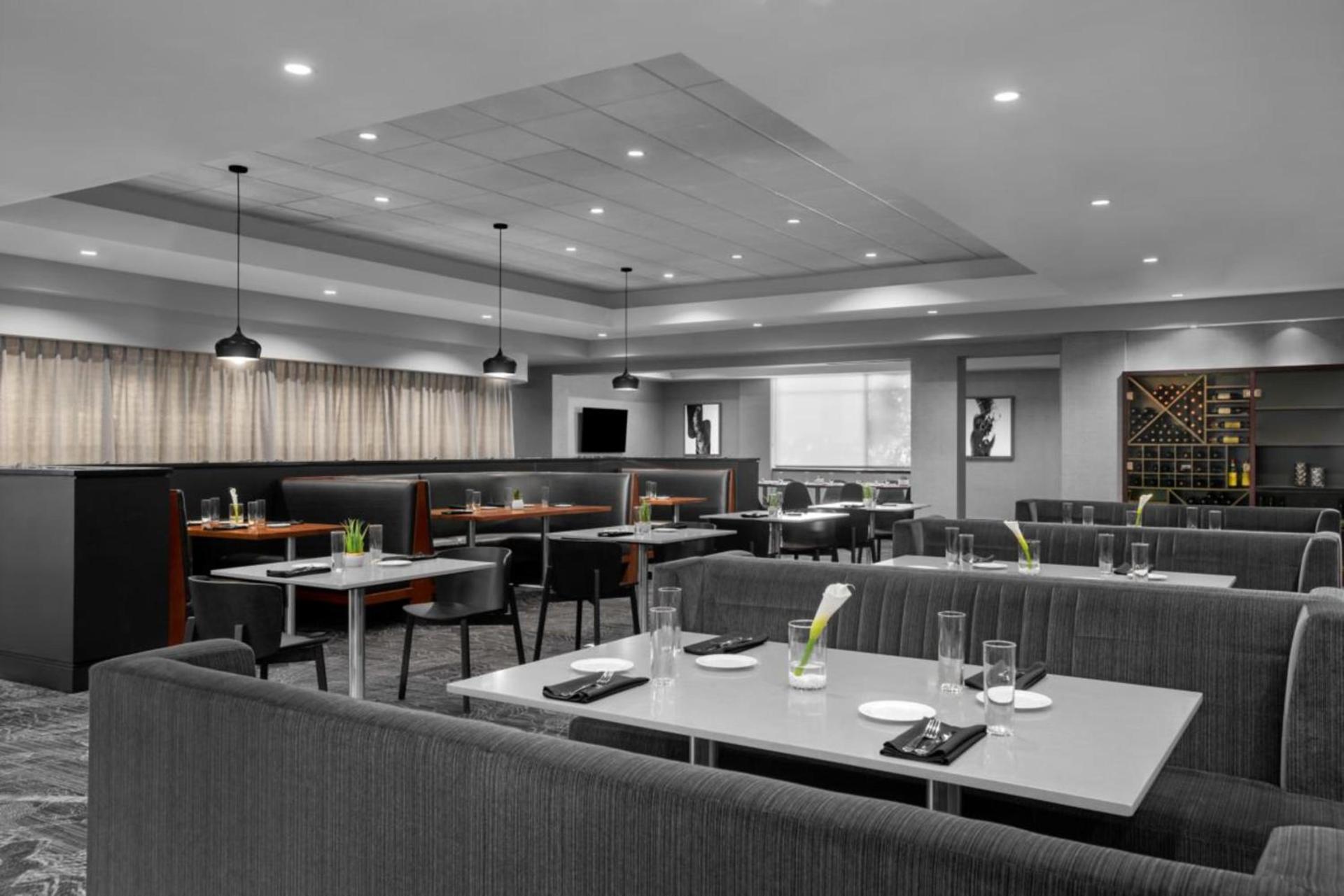 Renaissance Indianapolis North Hotel photo 5