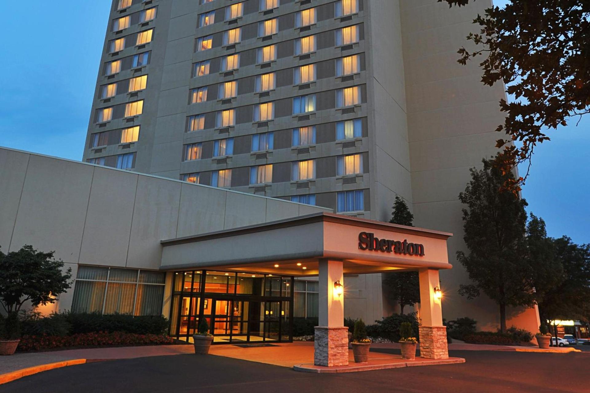 Sheraton Bucks County Langhorne photo 2