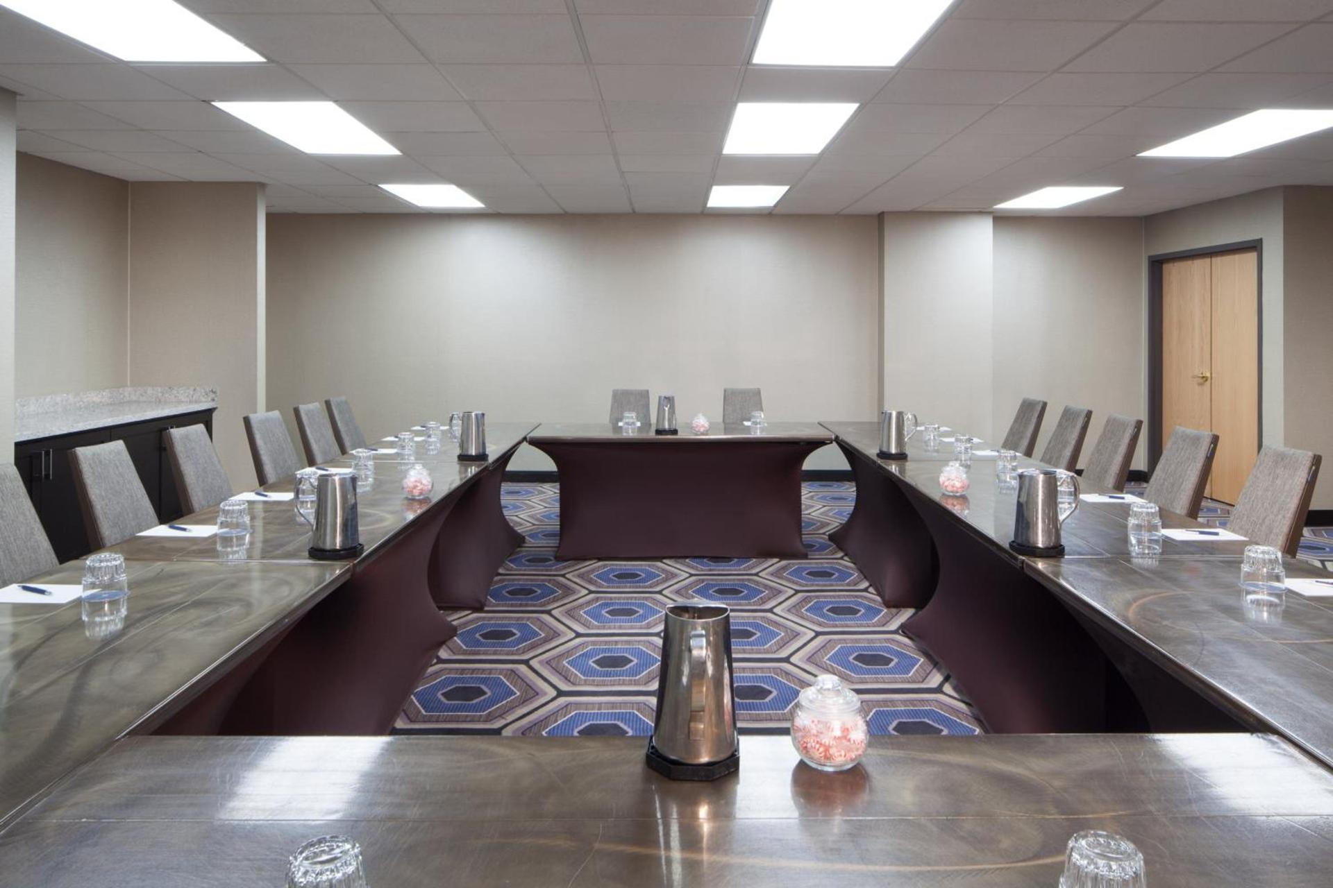 Sheraton Bucks County Langhorne photo 48