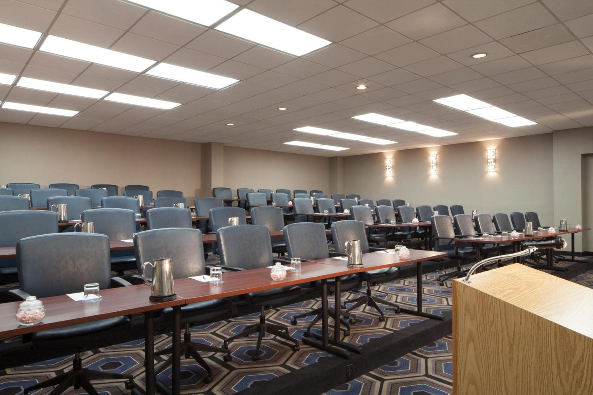 Sheraton Bucks County Langhorne photo 60
