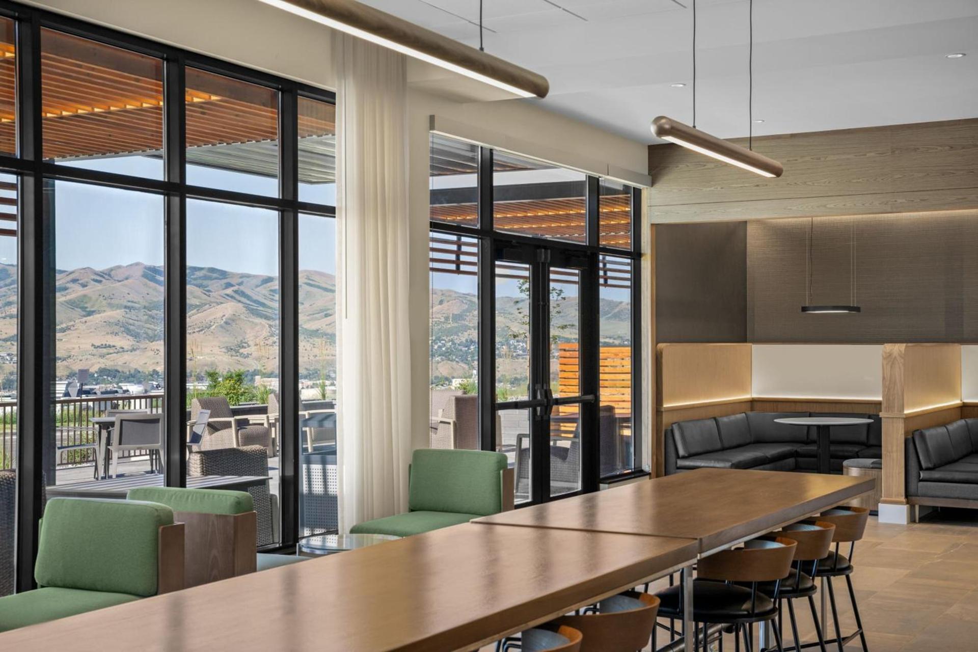 Courtyard by Marriott Pocatello photo 8