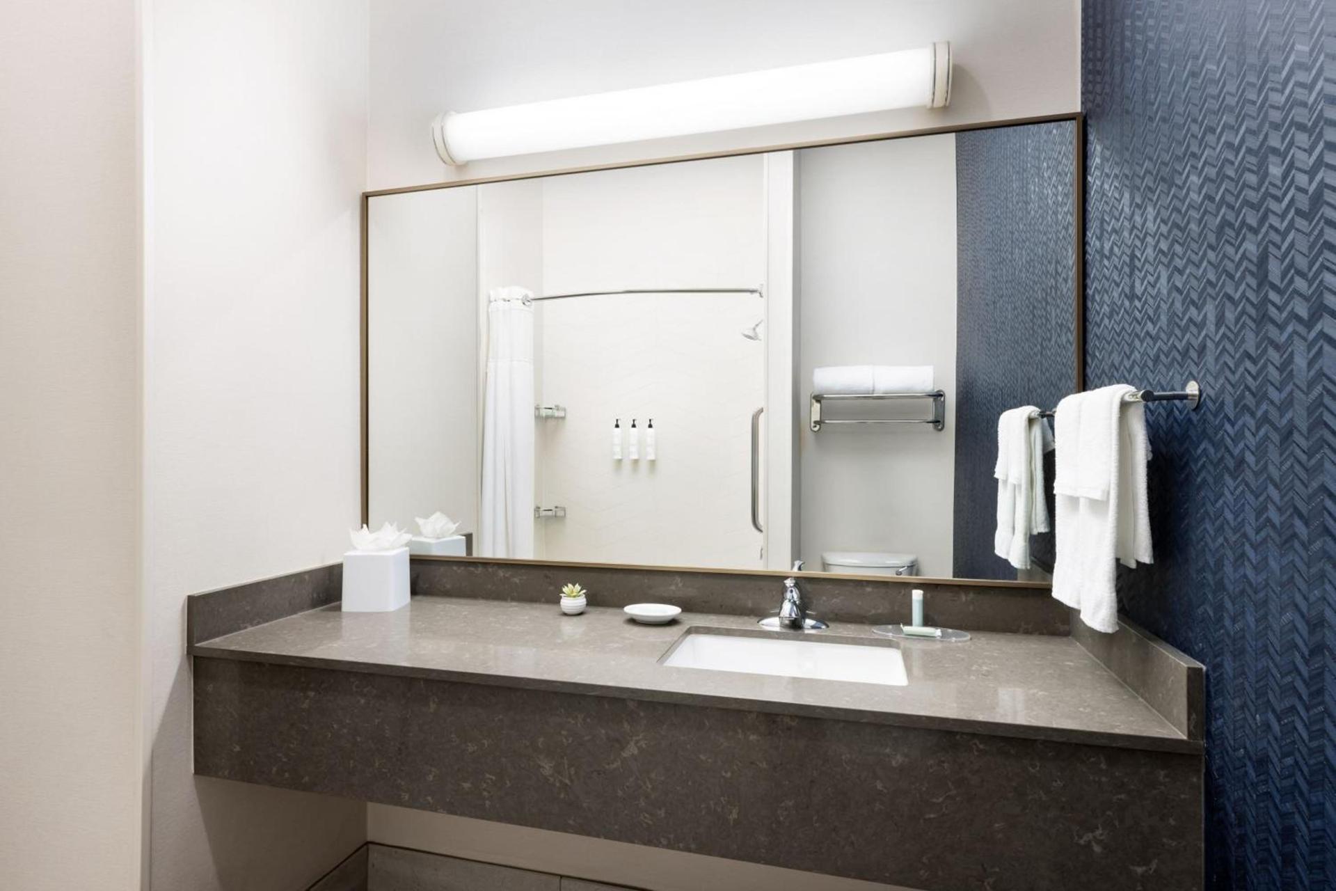 Fairfield by Marriott Inn & Suites Roswell photo 11