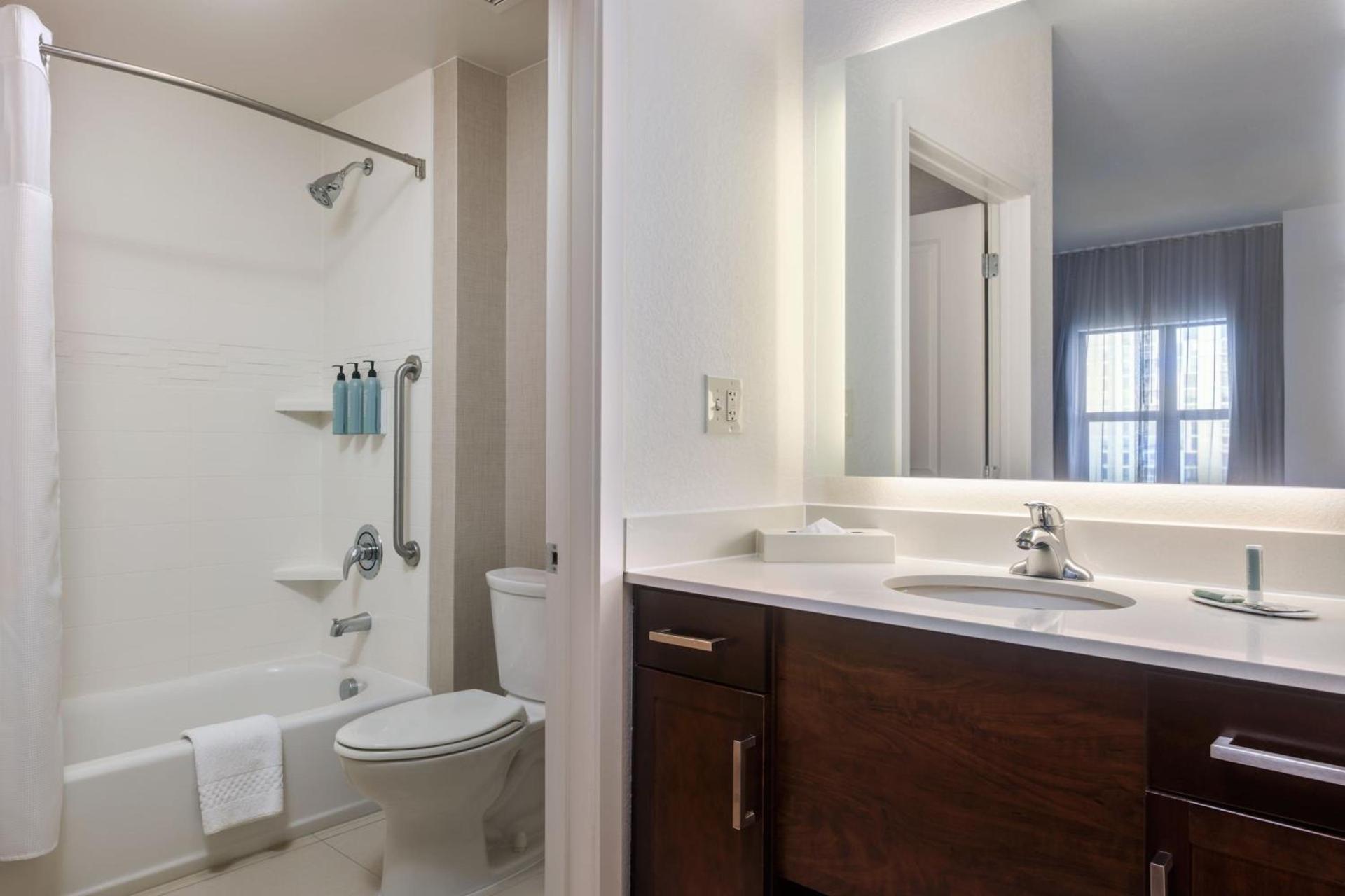 Residence Inn by Marriott Tempe Downtown/University photo 23