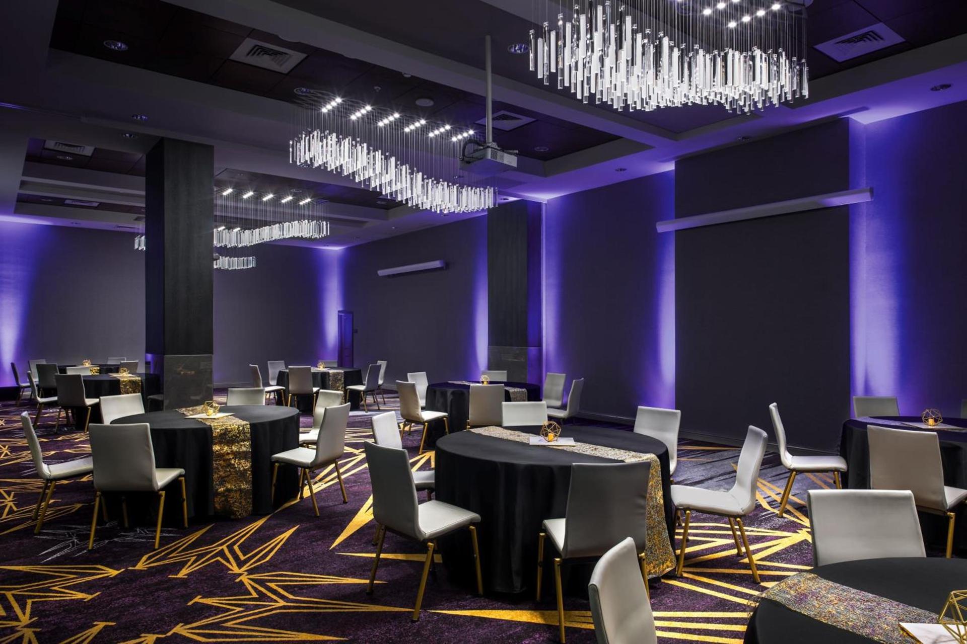 Residence Inn by Marriott Tempe Downtown/University photo 41