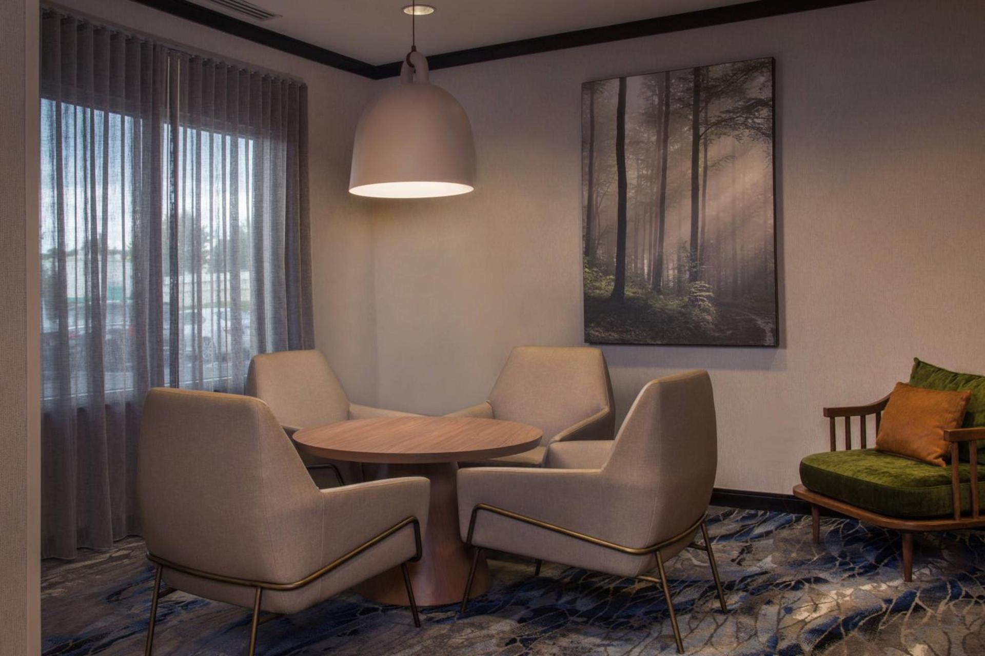 Fairfield Inn and Suites by Marriott Harrisonburg photo 8