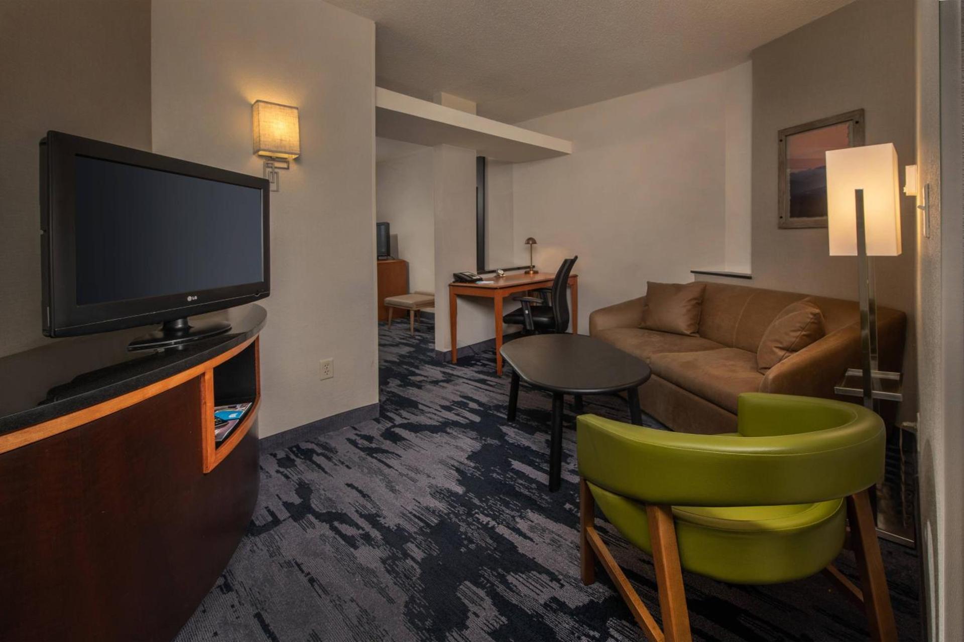 Fairfield Inn and Suites by Marriott Harrisonburg photo 14