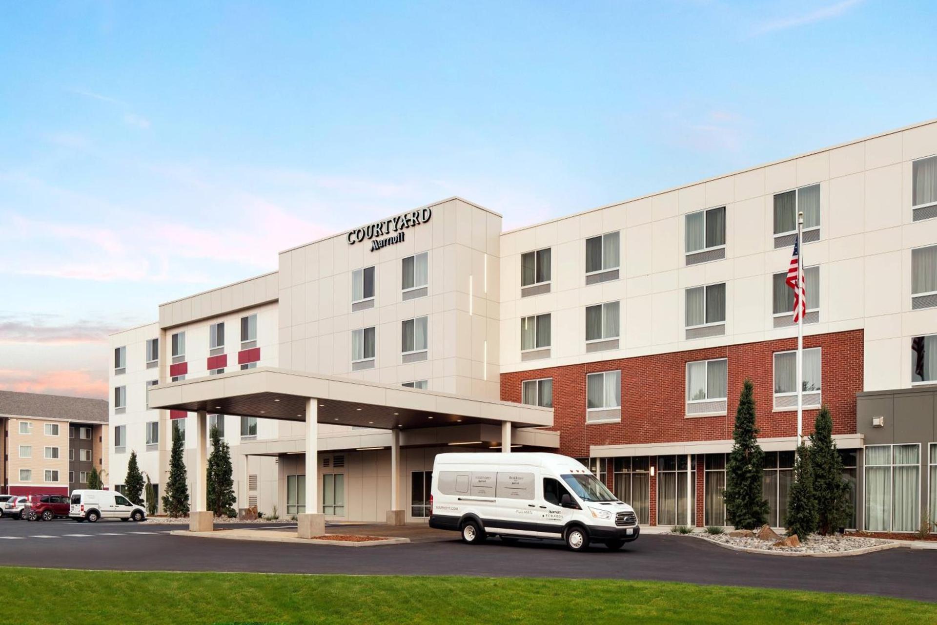 Courtyard by Marriott Pullman photo 3